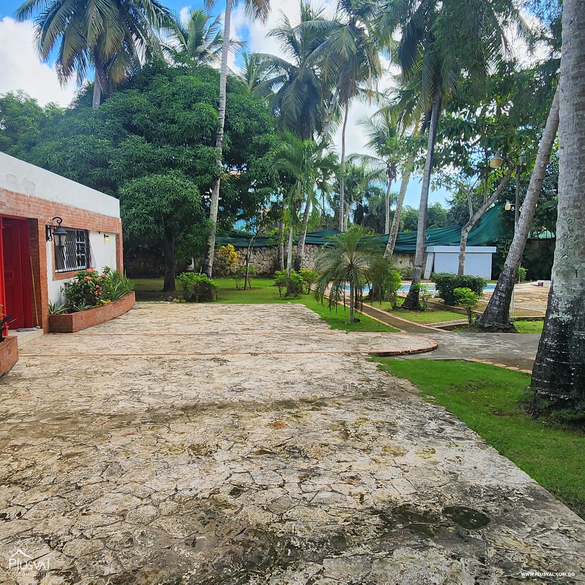 Amplia Villa en Juan Dolio 404003