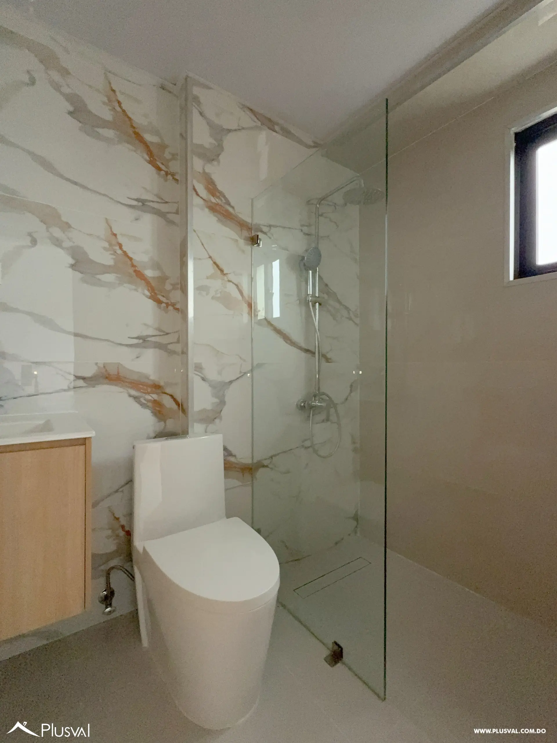 Apartamento Nuevo en Torre Moderna en La Esperilla, Piso Alto con Gran Balcón y Vistas al Mar 493514