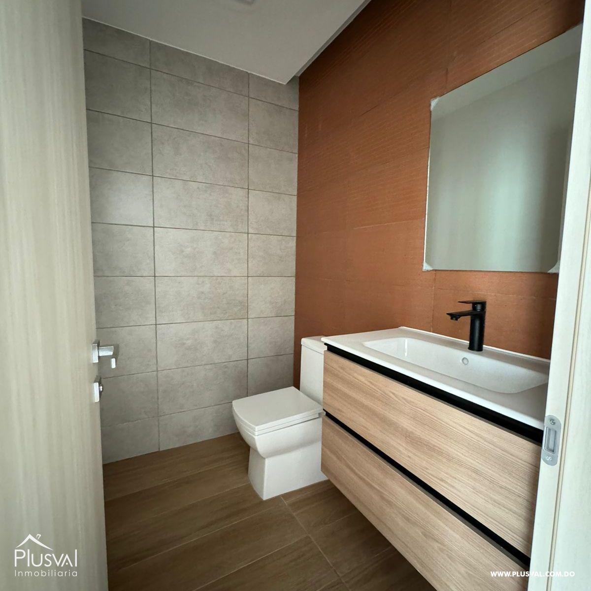 Torre Concepto Condo-Hotel en La Trinitaria en Alquiler 421912