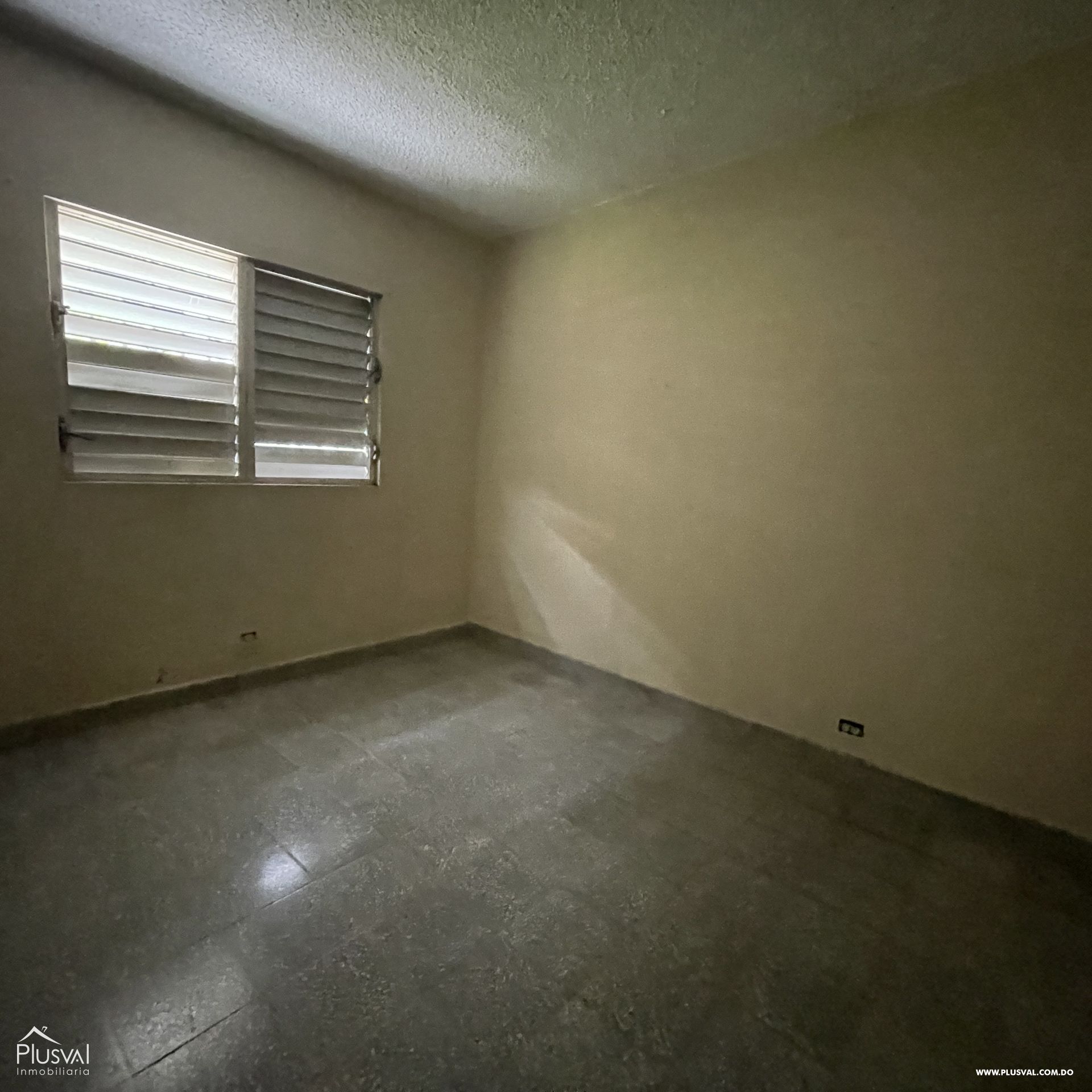 Casa en alquiler en Los Prados para fines comerciales 364247