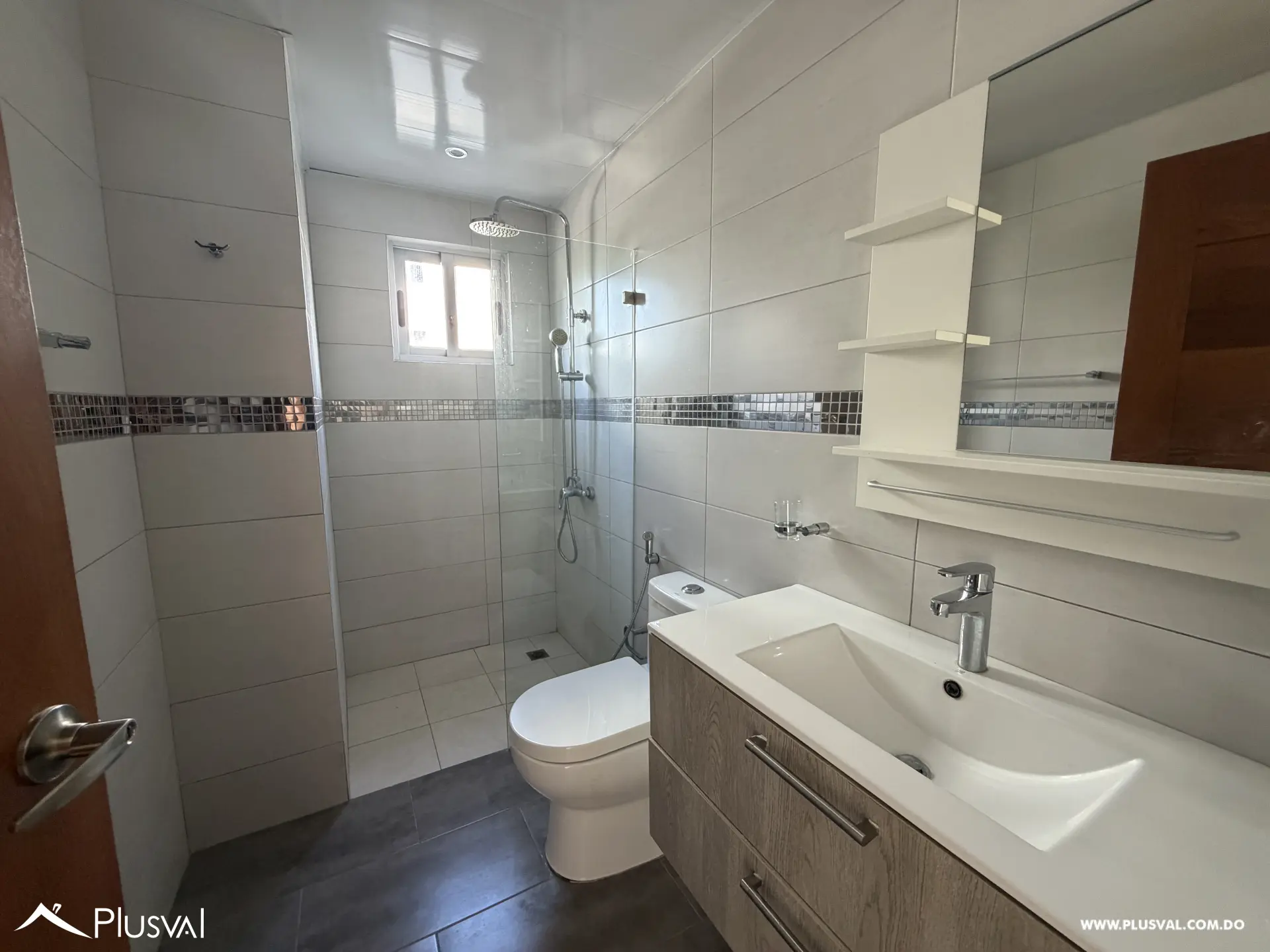 Apartamento en la Esperilla con terraza y una excelente distribución. 489198