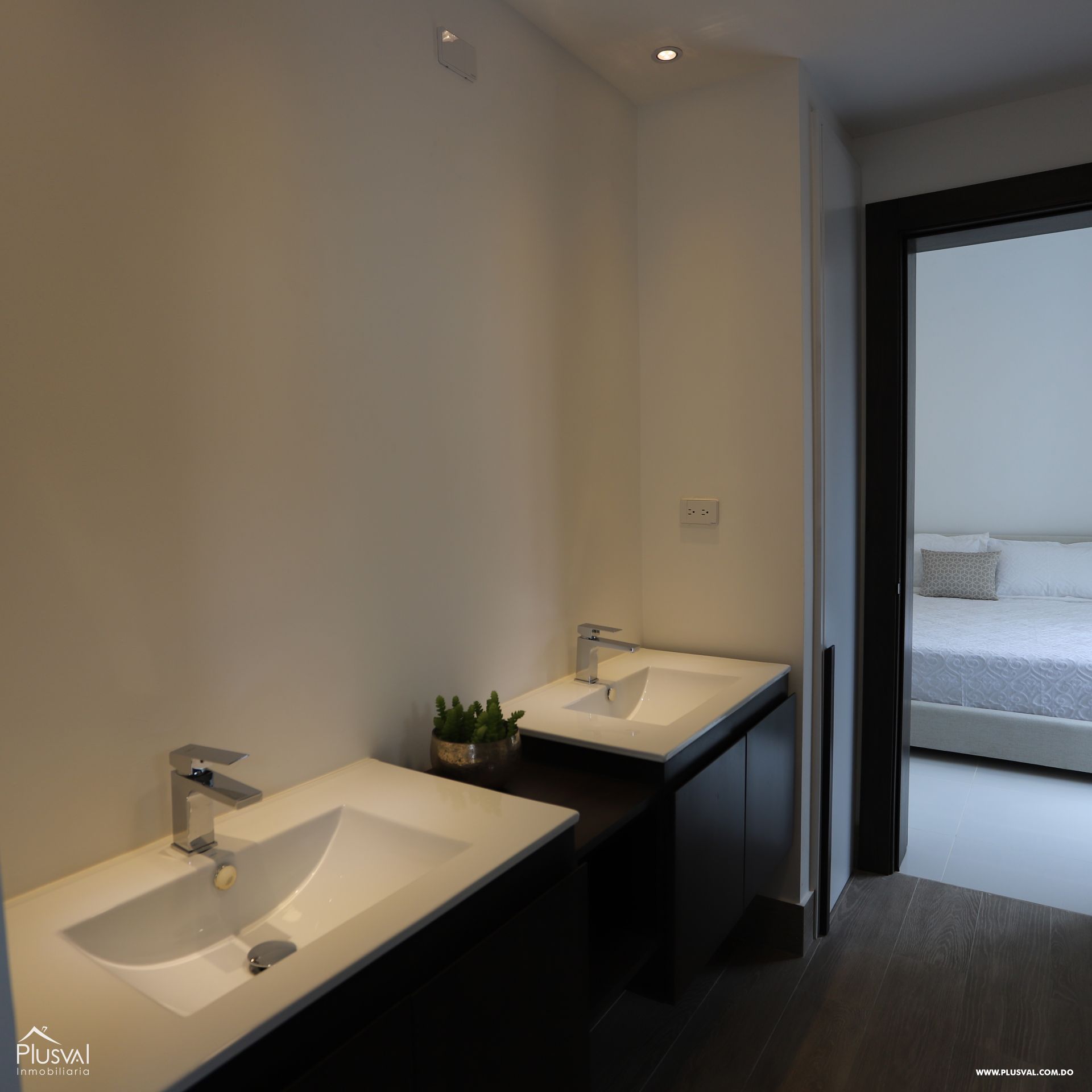 Apartamento en Cerro Hermoso con área social y piscina 175791