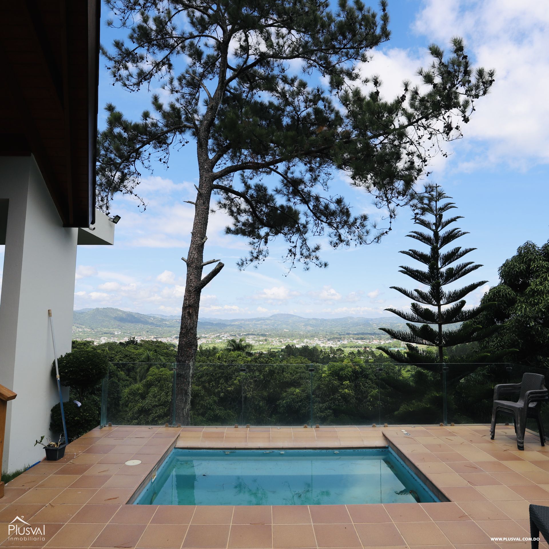 Villa en venta con hermosas vistas en Jarabacoa 317223