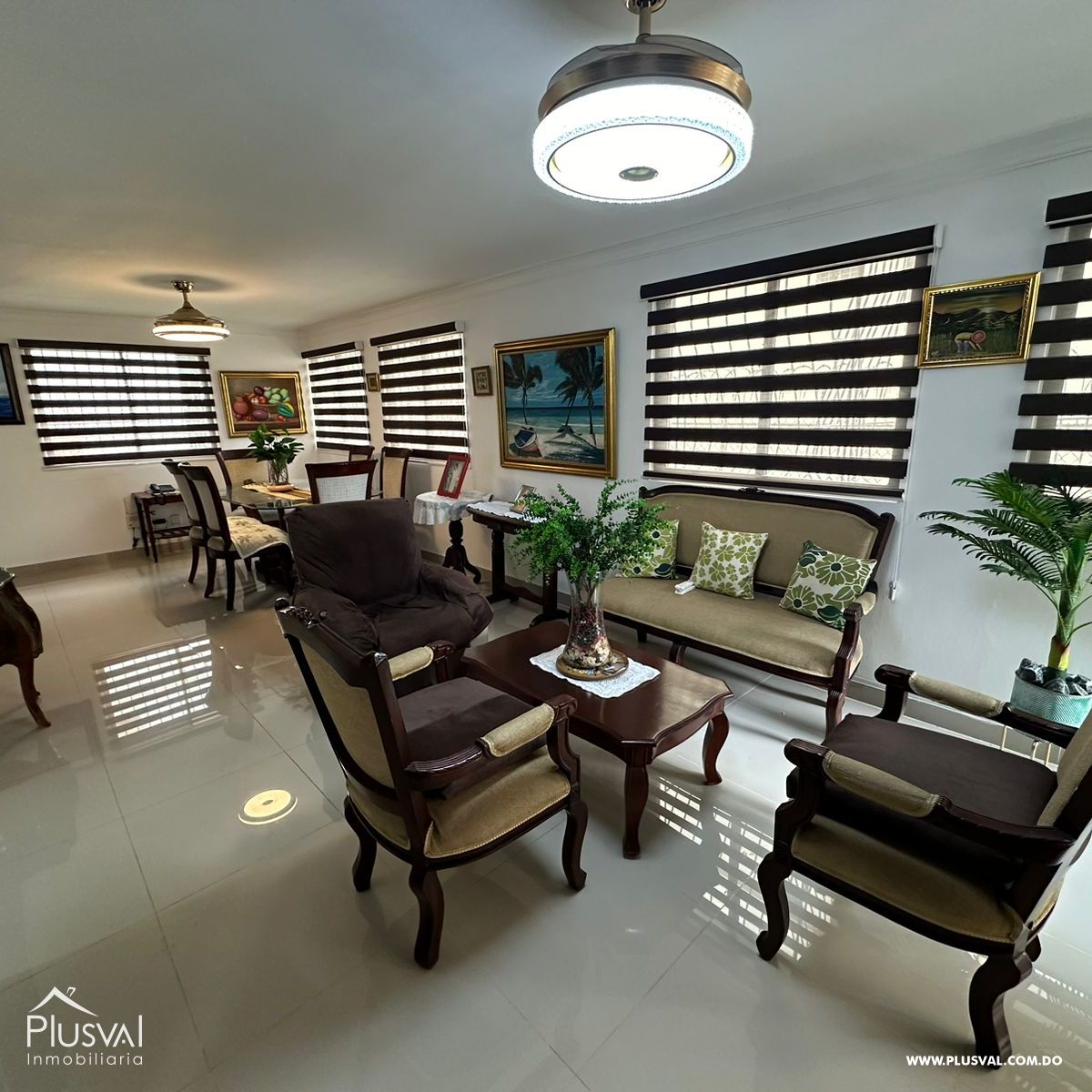 Apartamento 2do. Nivel en Evaristo Morales 387857