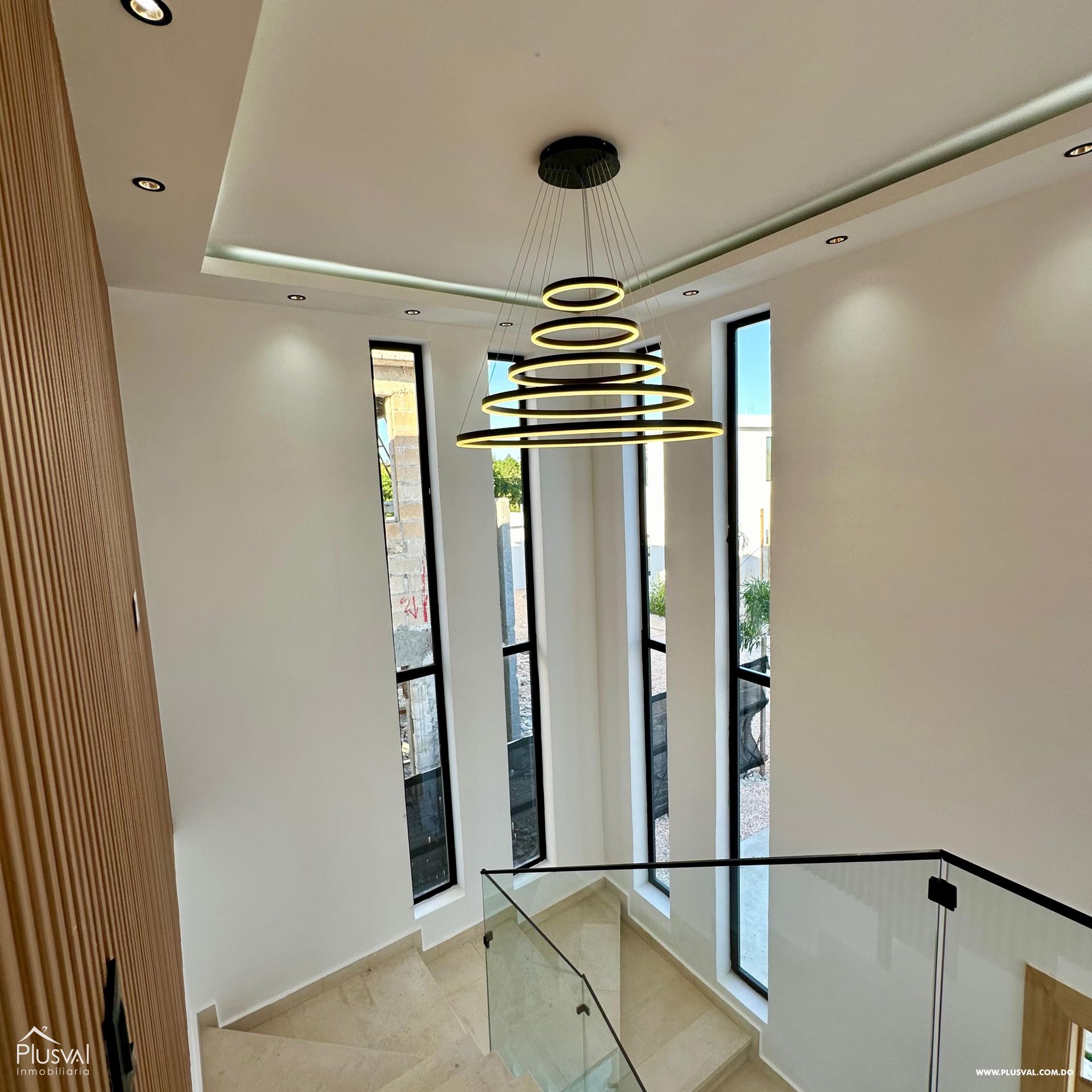 Exclusivas Villas en Bávaro, con un concepto minimalista acorde a los nuevos tiempos. 356626