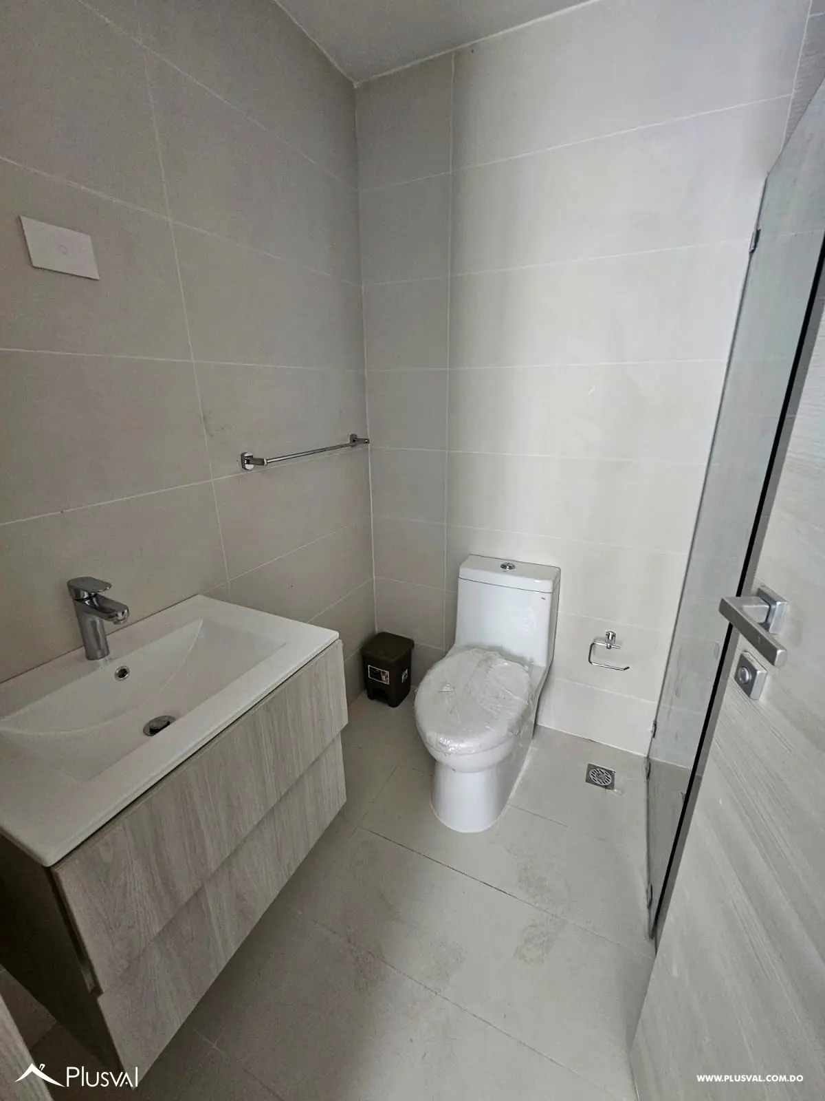Apartamento en alquiler en el Sector de Evaristo Morales 534878