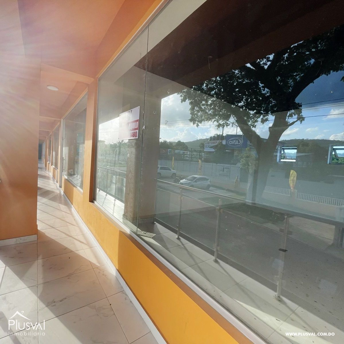 Amplio Local Comercial en el Hatico La Vega 378977