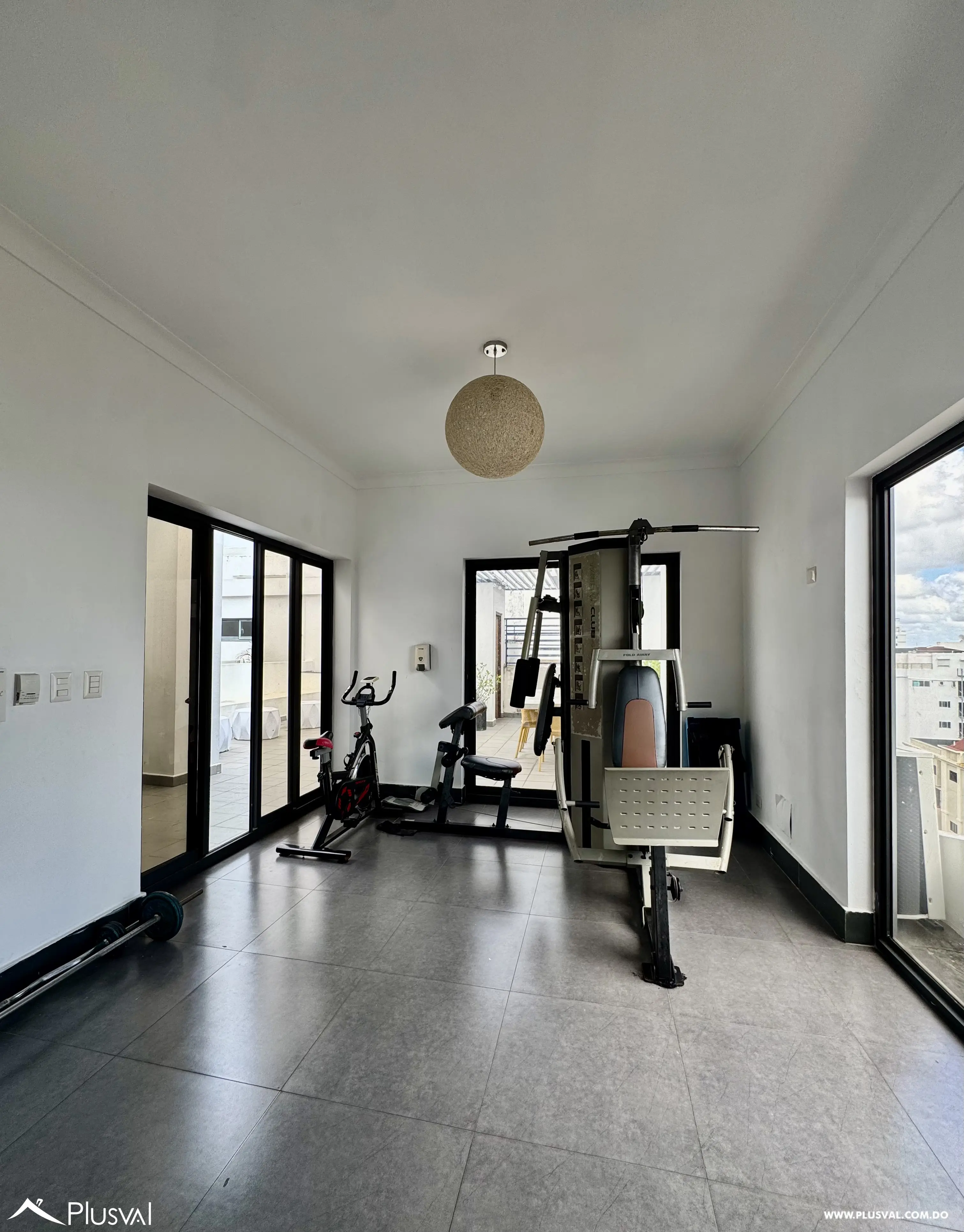 Alquilo Excelente Apartamento en el Corazón de Piantini 493608