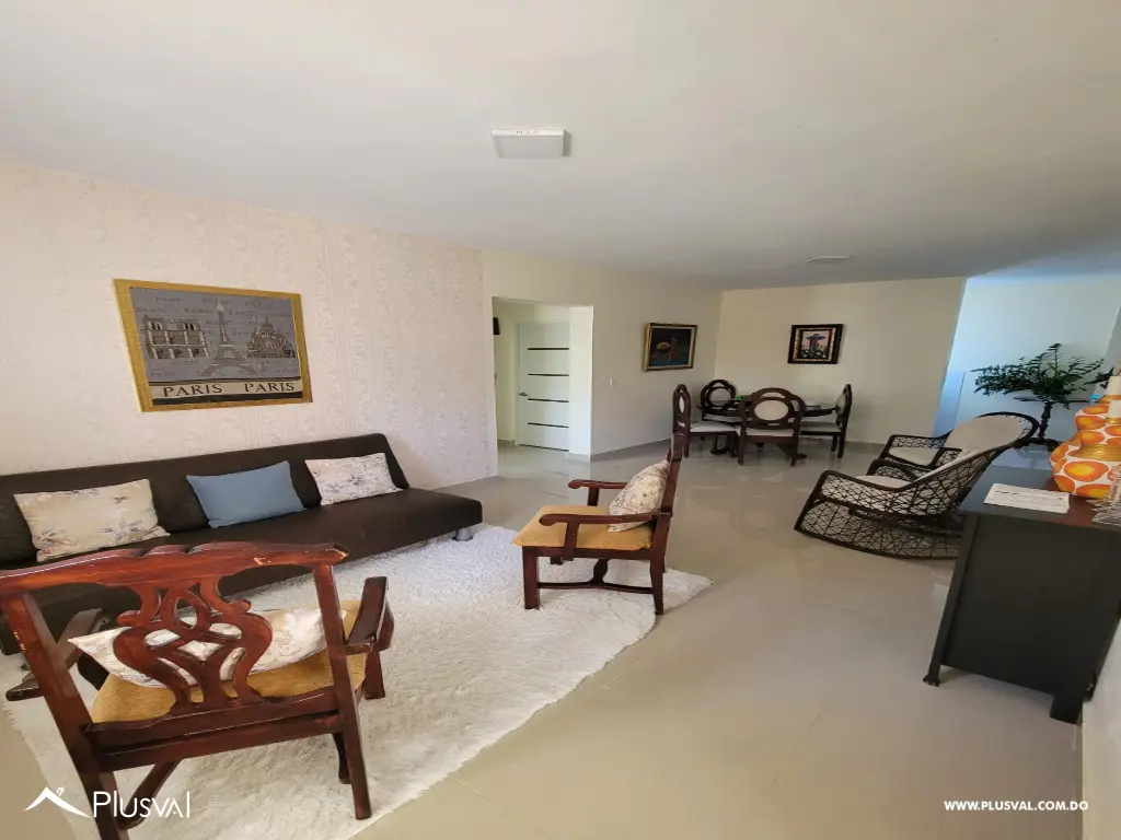 Edificio Residencial con dos Locales Comerciales En Venta 463177