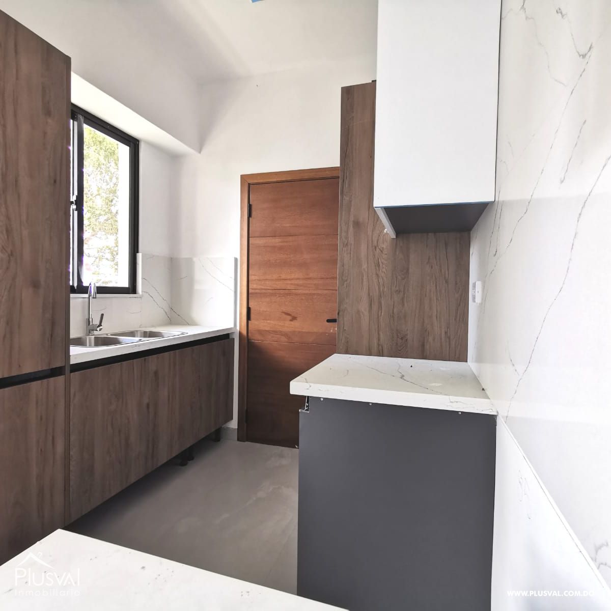 Se alquila apartamento en Naco con areas sociales 406488