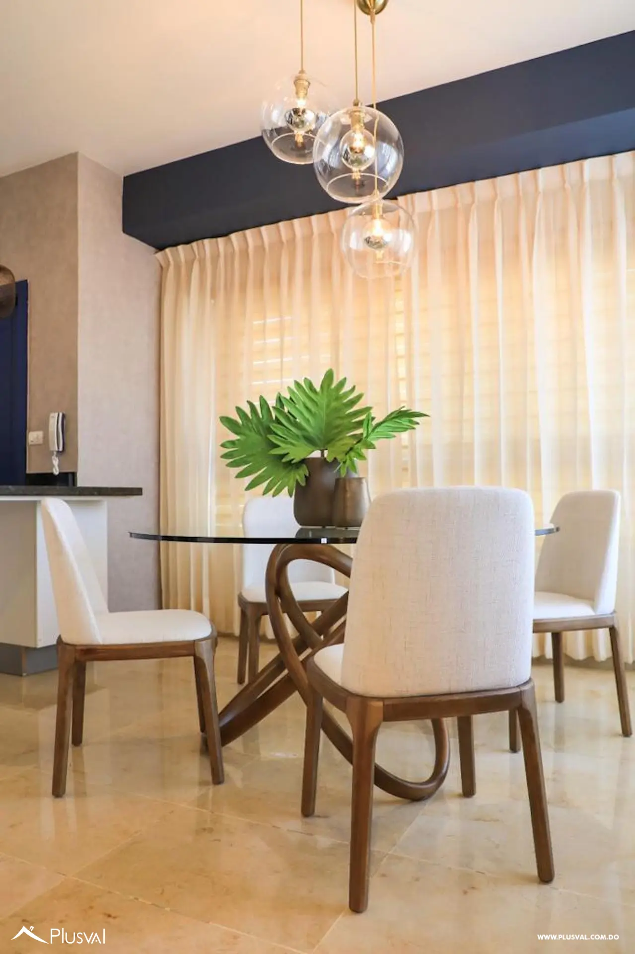 Moderno Apartamento de 2 Habitaciones en Bella Vista 504389