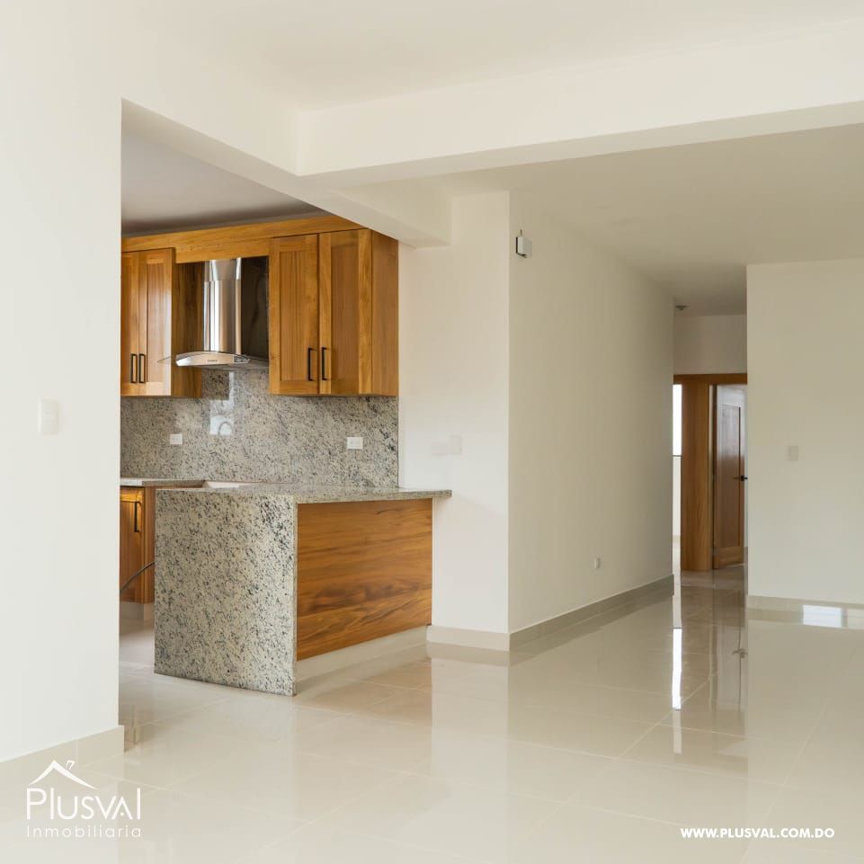 Apartamento en planos con patio privado, ubicado en zona residencial de Santiago, 371495