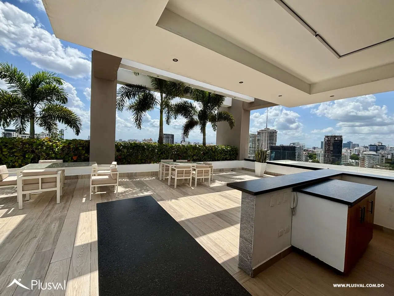 Apartamento amueblado con lindas áreas sociales en alquiler en La Julia 455720