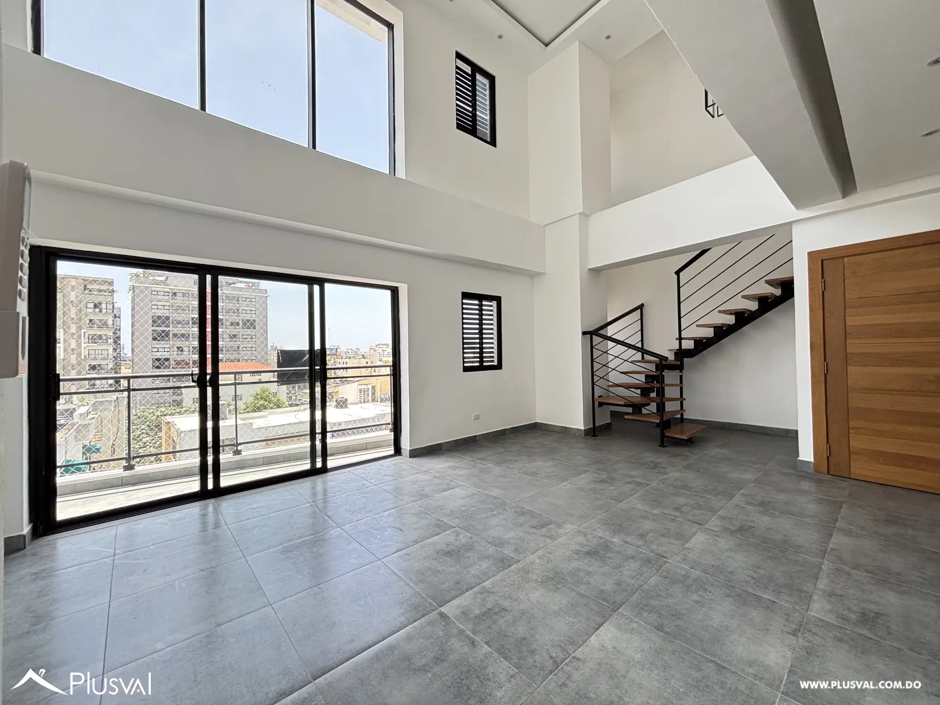 Apartamento Loft en venta en Evaristo Morales 464136