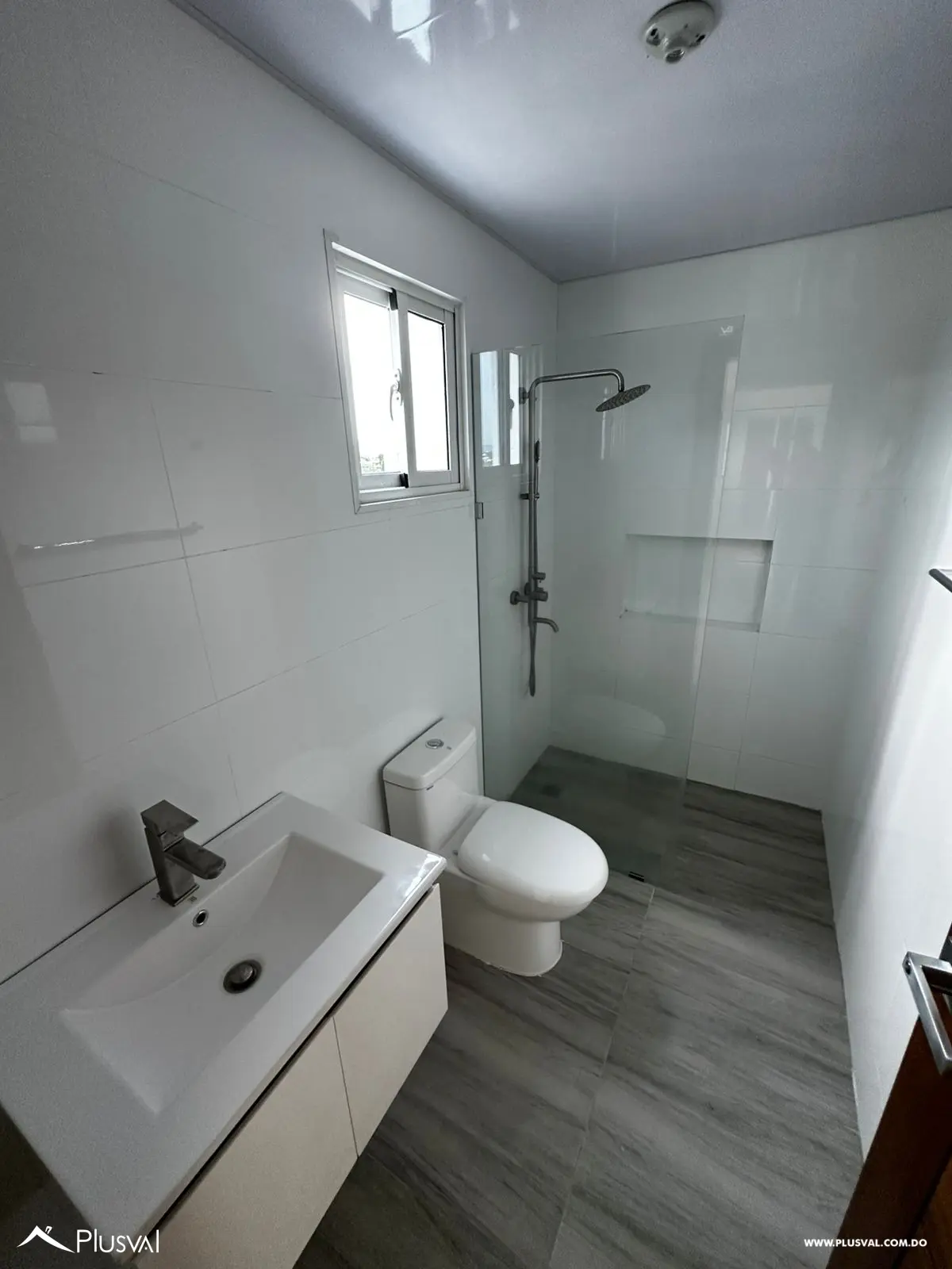 Apartamento Moderno en Alquiler - 8vo Piso cerca de la Zona Monumental 457228