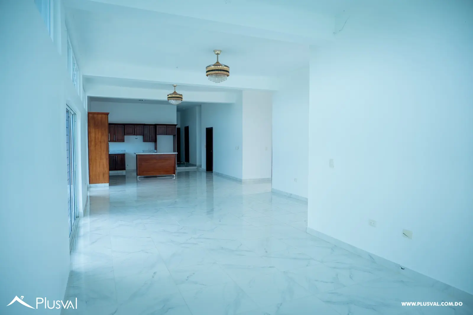 Villa de dos Niveles en Venta en Residencial Cerrado 520725