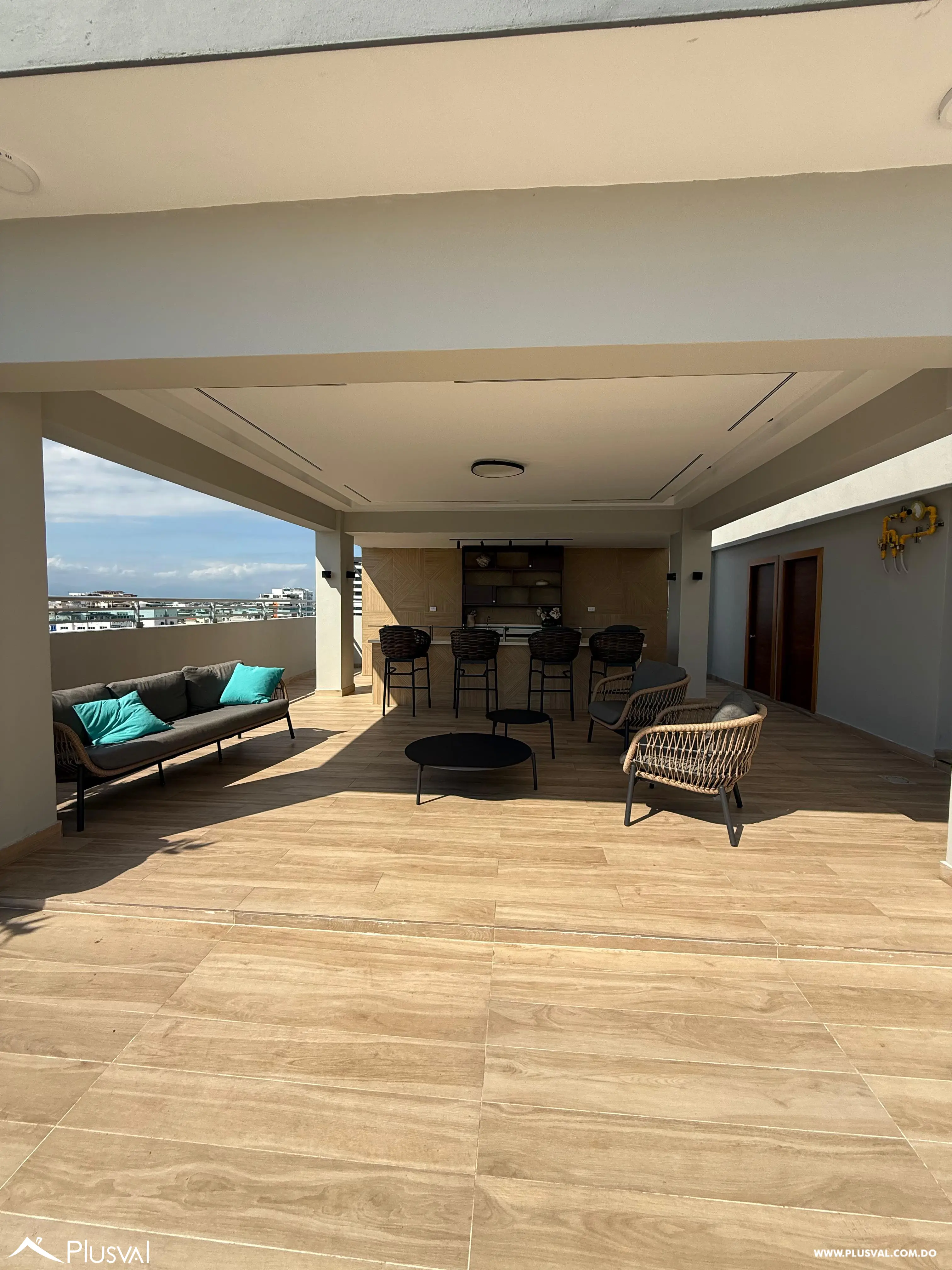 Apartamento en Alquiler con Espectacular Vista al Mar en Bella Vista 494794