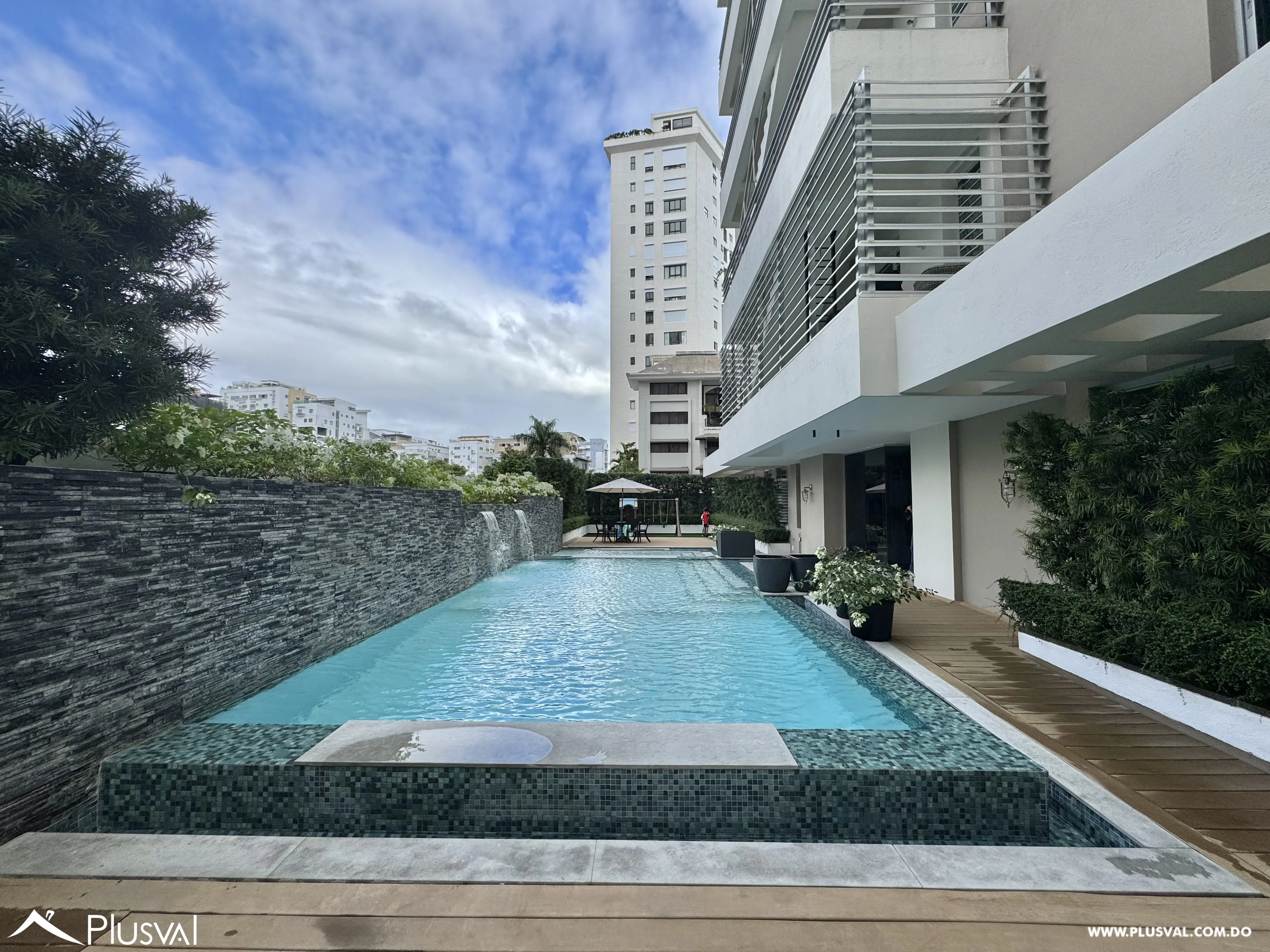 Alquilo Maravilloso Apartamento en Piantini en Torre de Lujo 479397