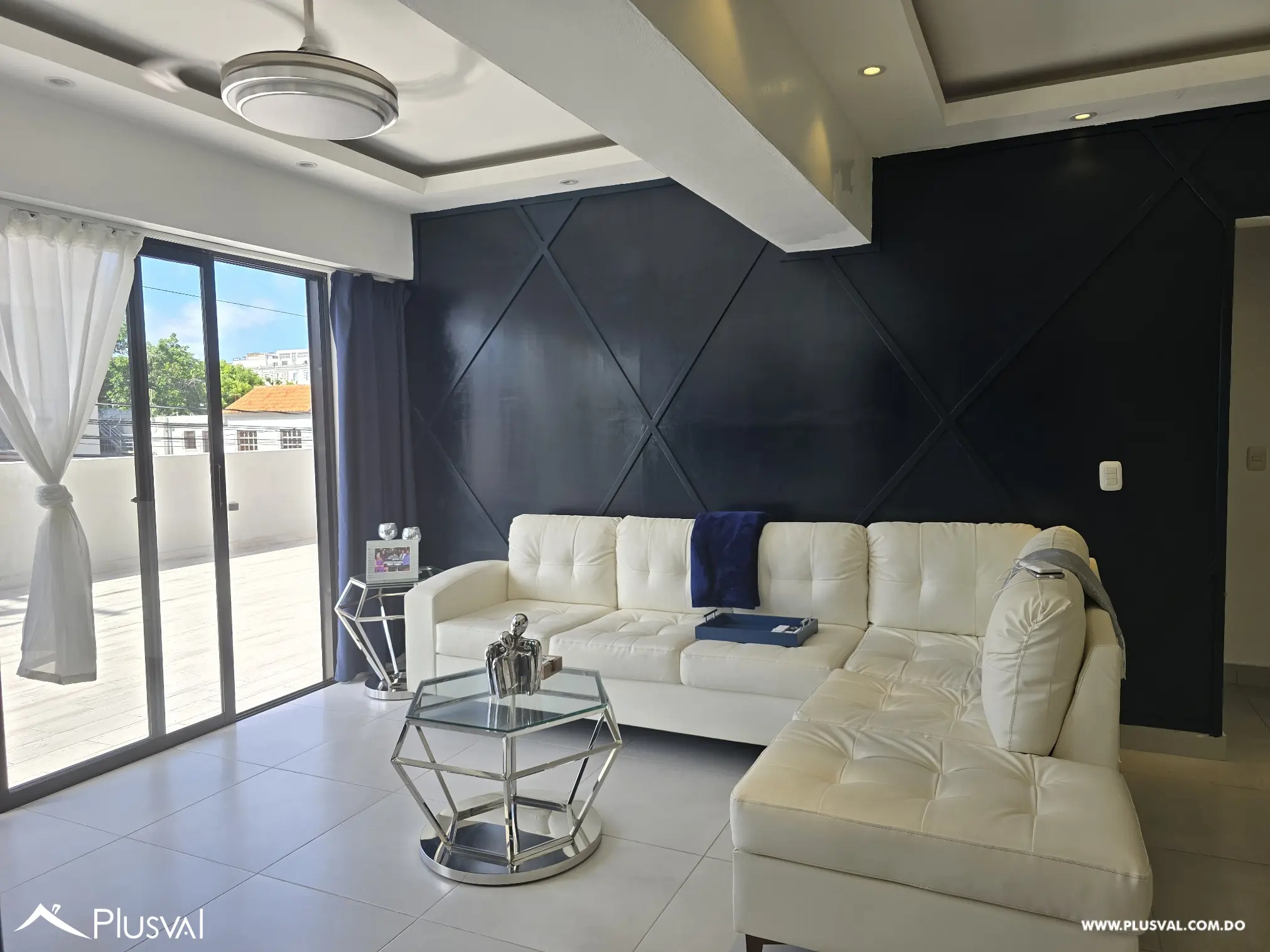 Apartamento en Venta,  en el Millon con Terraza 506160