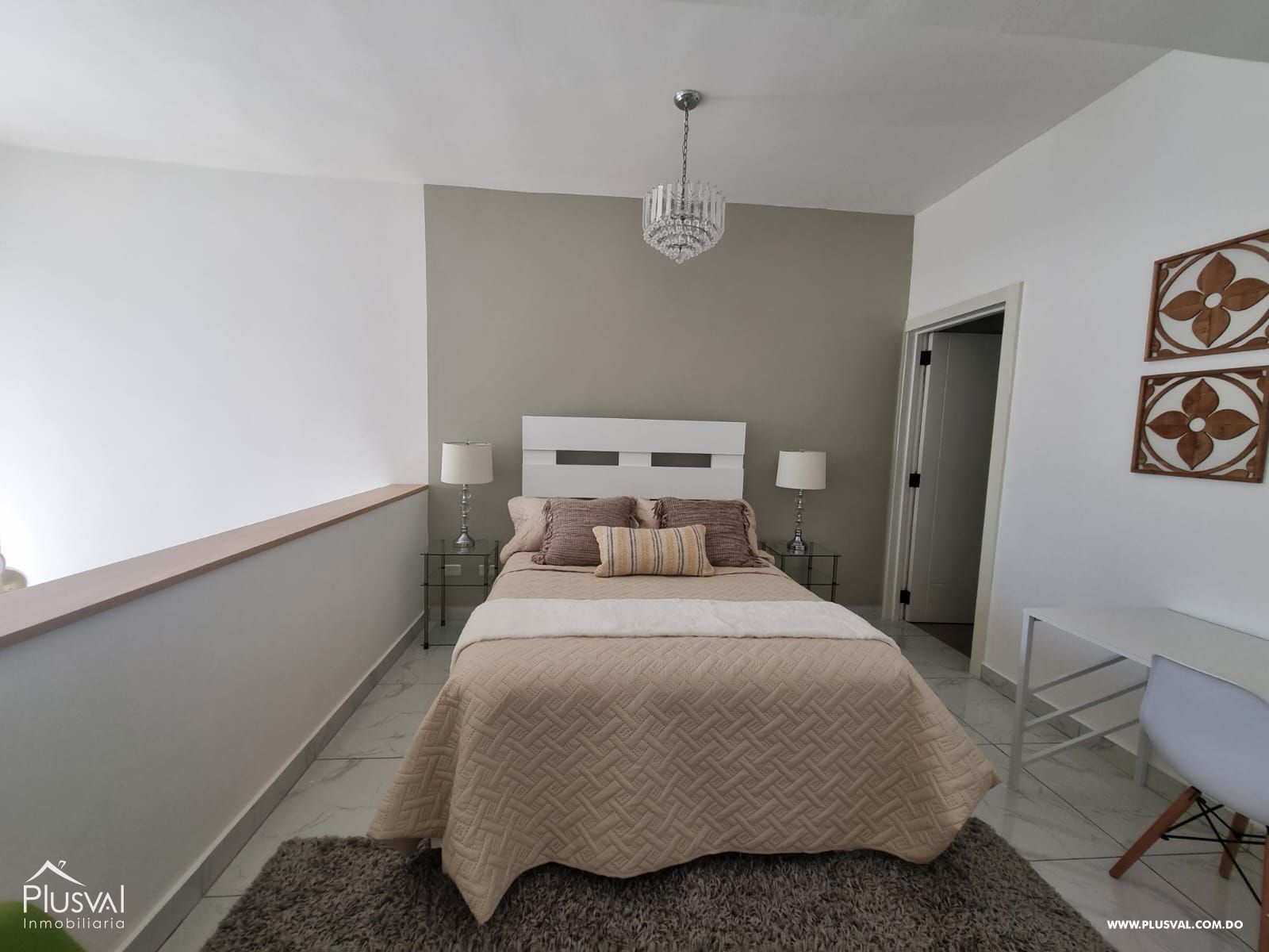 Apartamento amueblado en renta tipo Loft en  Evaristo Morales 431351