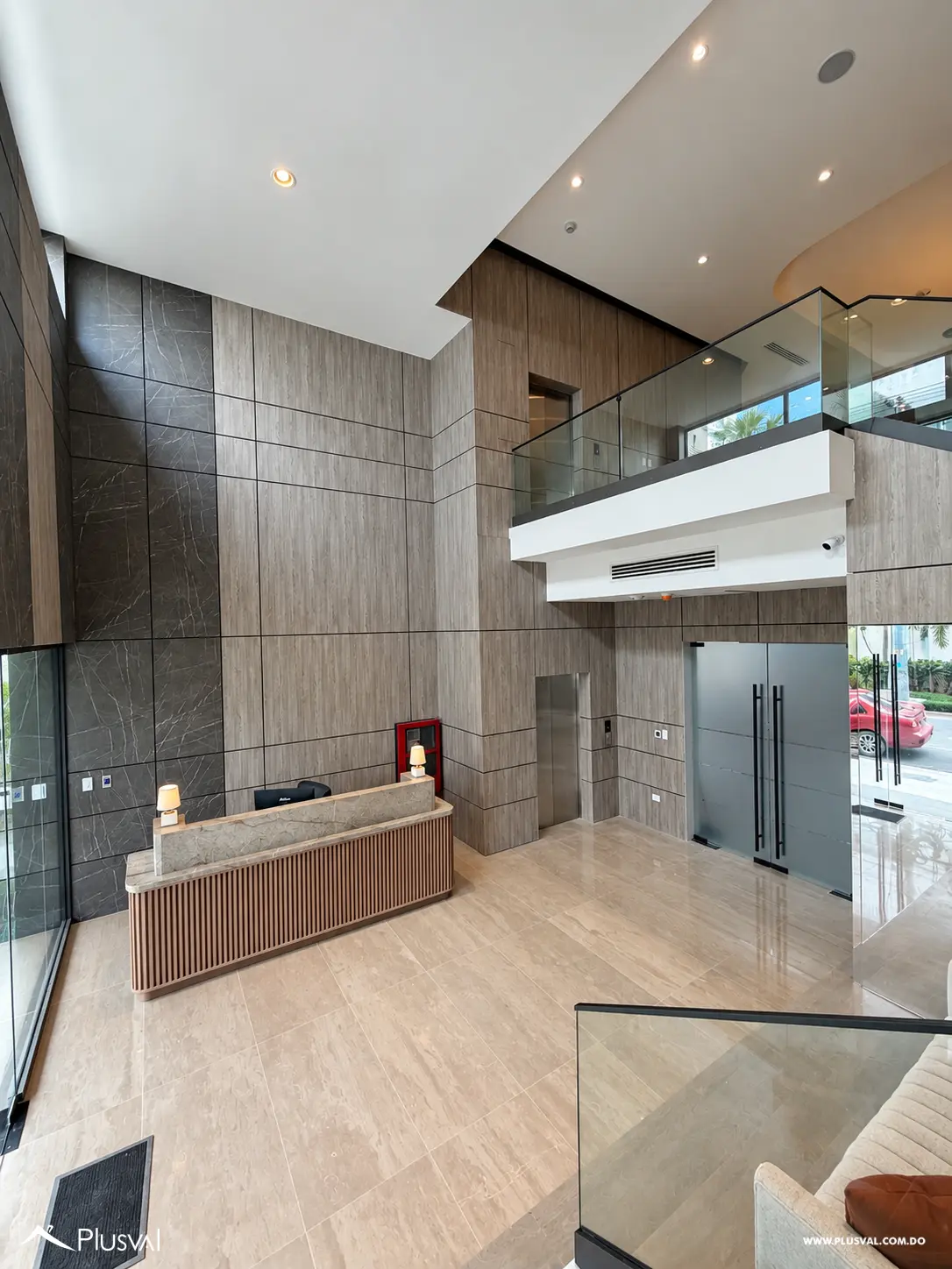 Apartamento de Lujo en Venta en Serrallés | 3 Hab., 3 Parqueos y Locker 534253