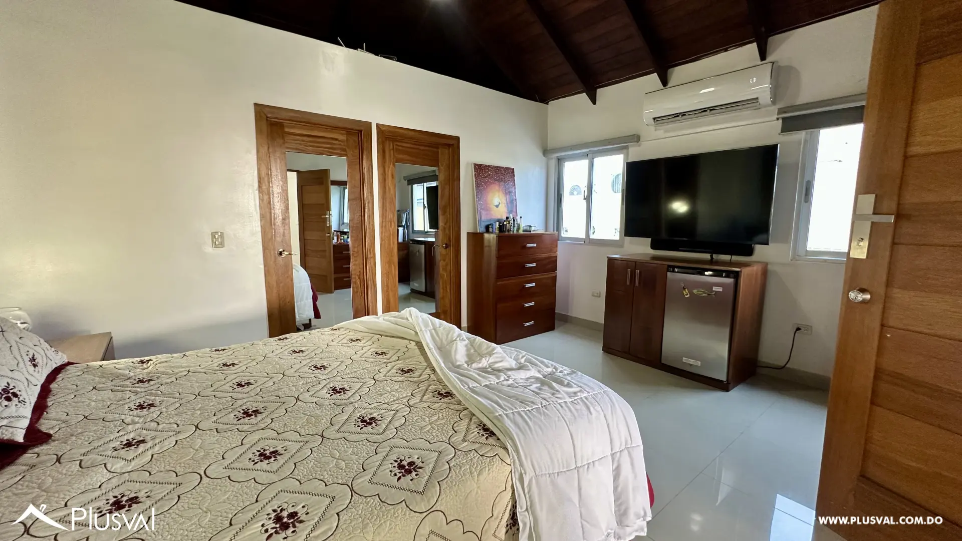 Apartamento de dos niveles en venta en Gazcue 513887