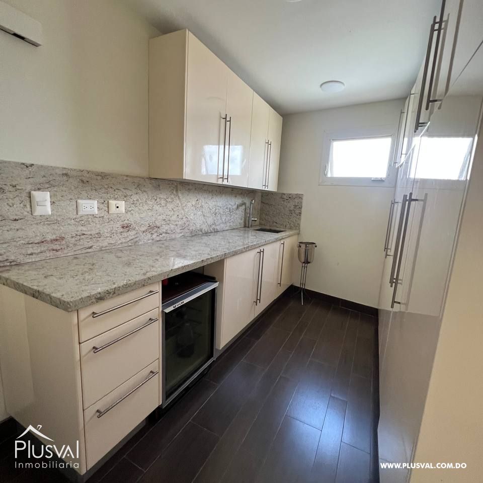Apartamento   en Venta con una Vista Espectacular en Los Cacicazgos 344946