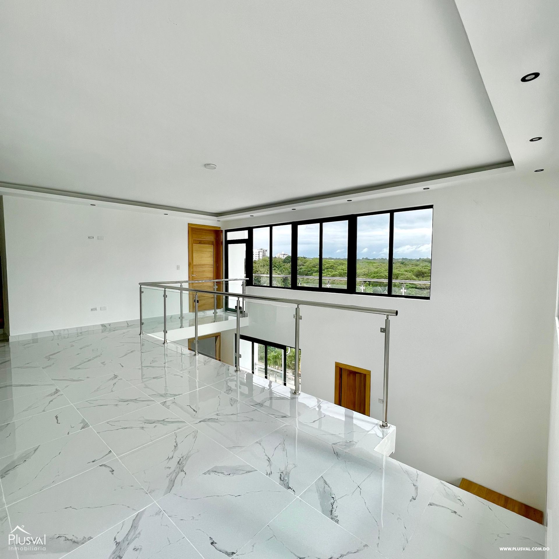 Hermoso apartamento terminado en la Urbanización Thomen 349976