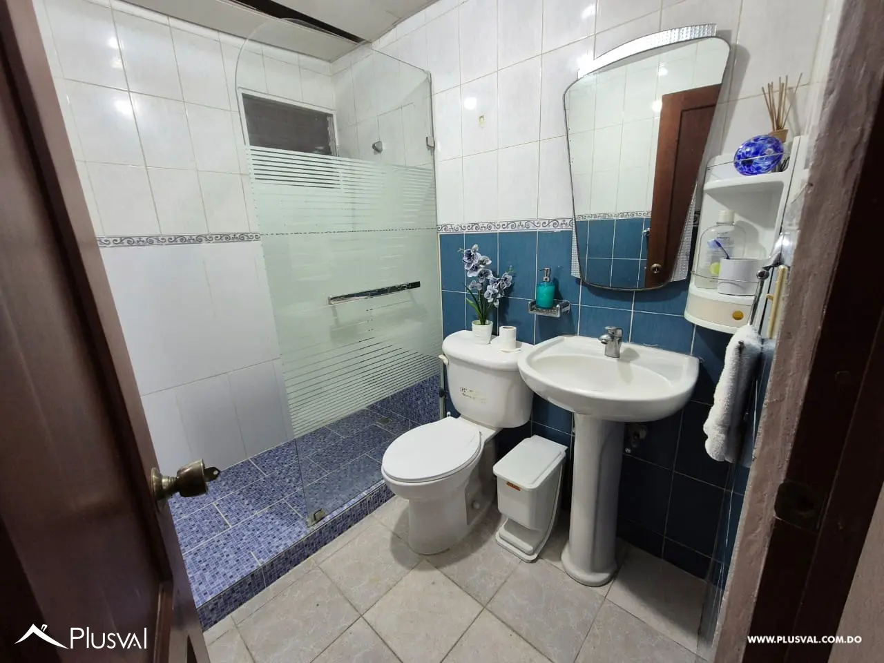 Apartamento en primer nivel, en  Residencial Jade. 484965