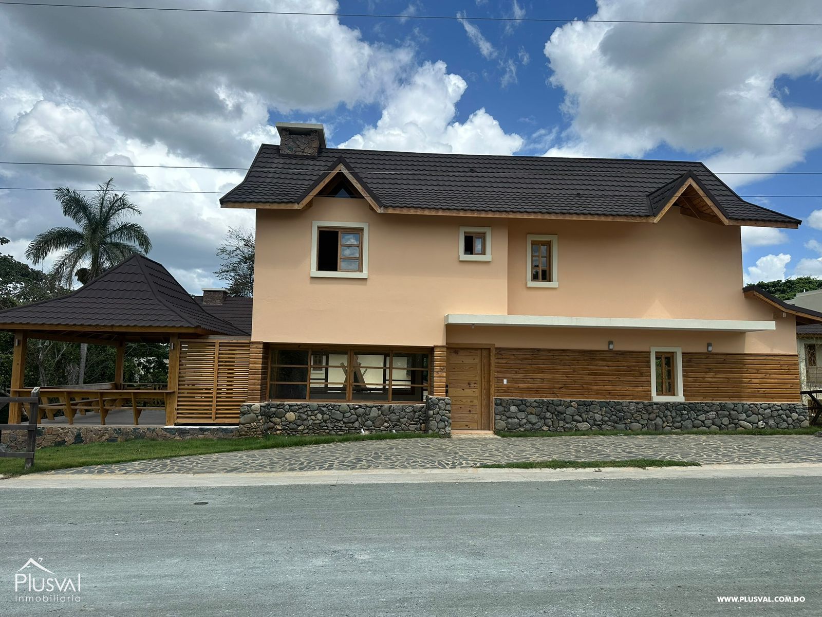 Villa de ensueño en venta, Jarabacoa, zona Colorao 456001