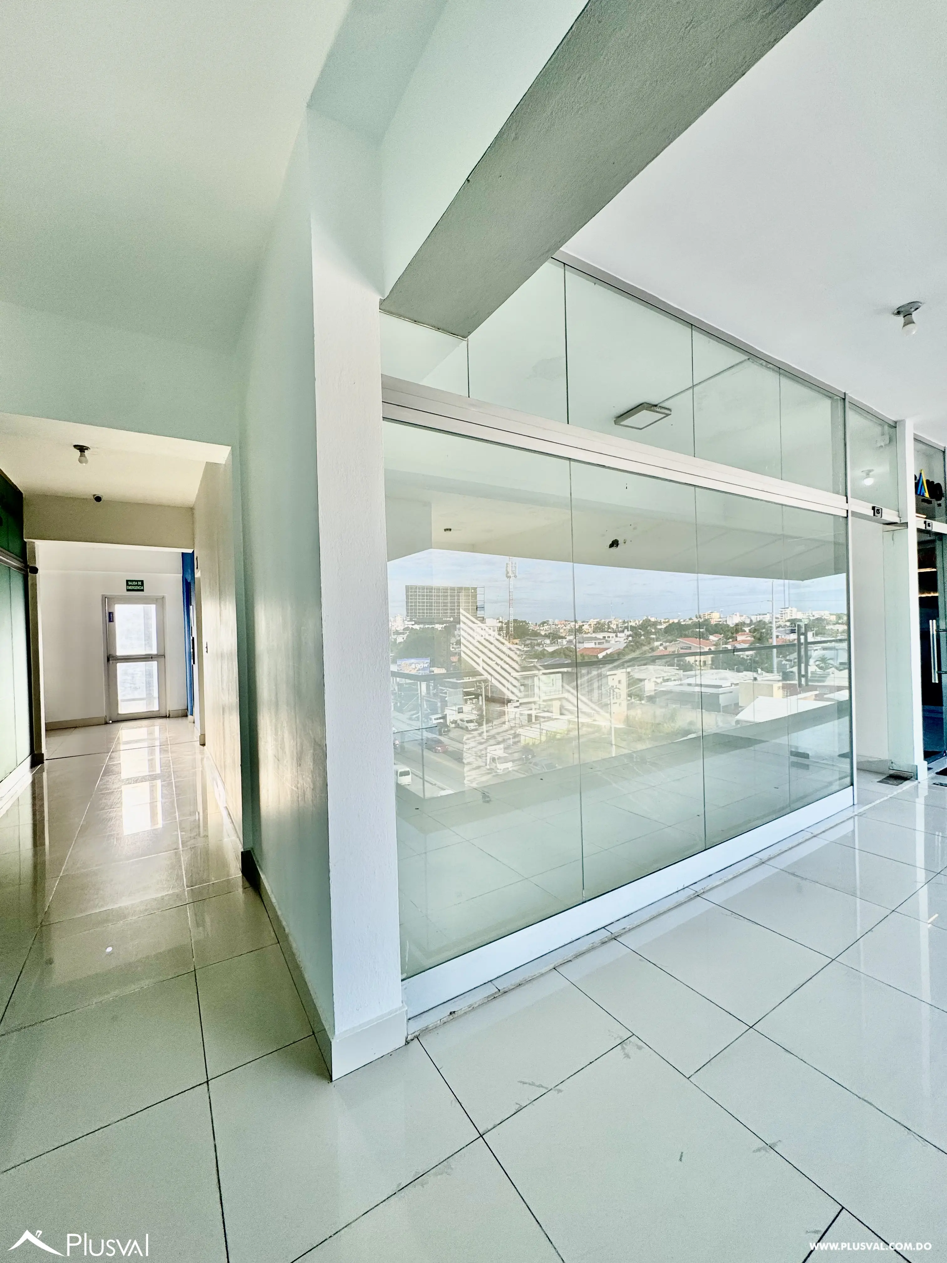 Alquiler de Local Comercial en Los Prados 484859