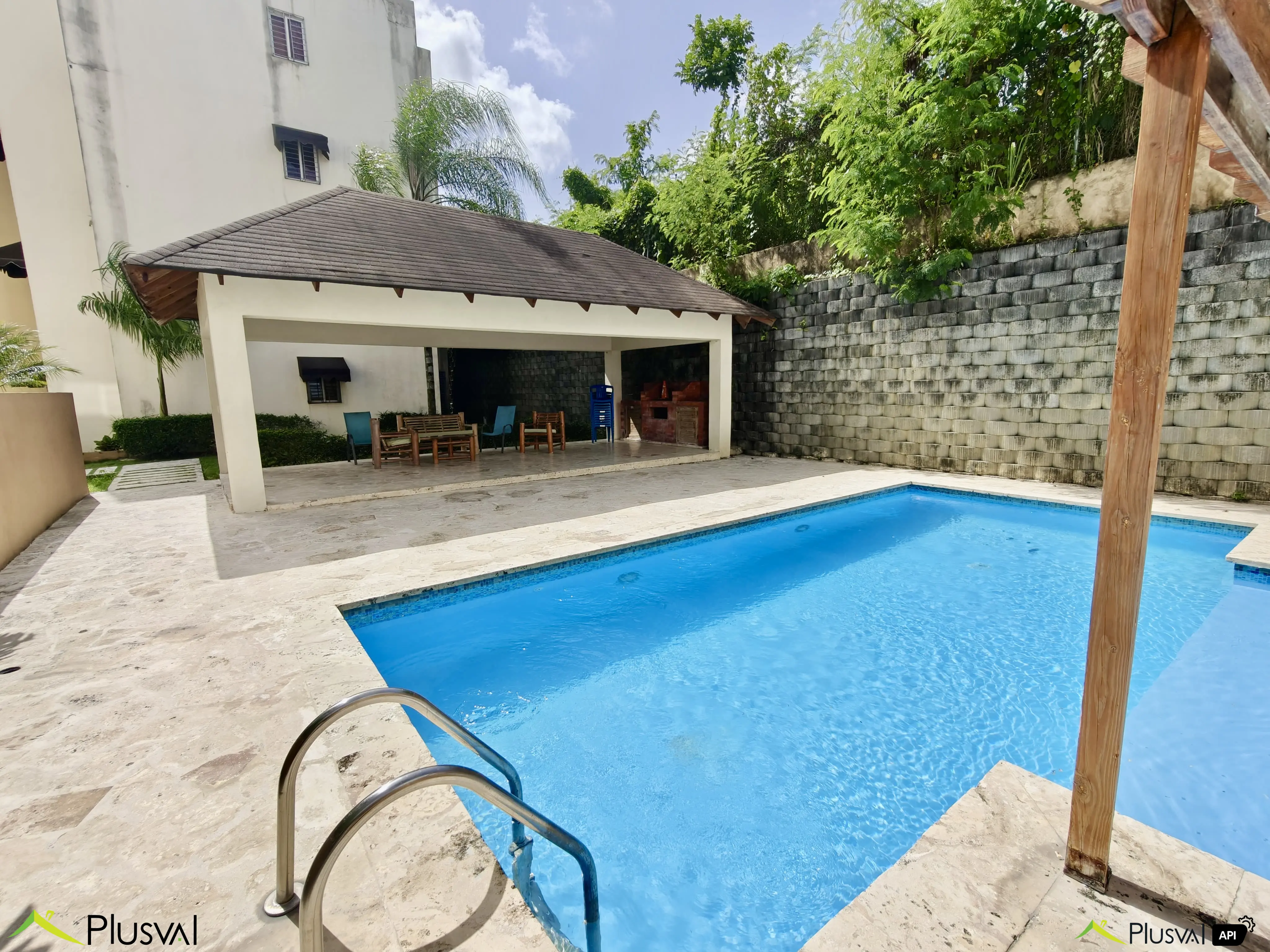 Apartamento en venta próximo a la Av. Jacobo Majluta 450230