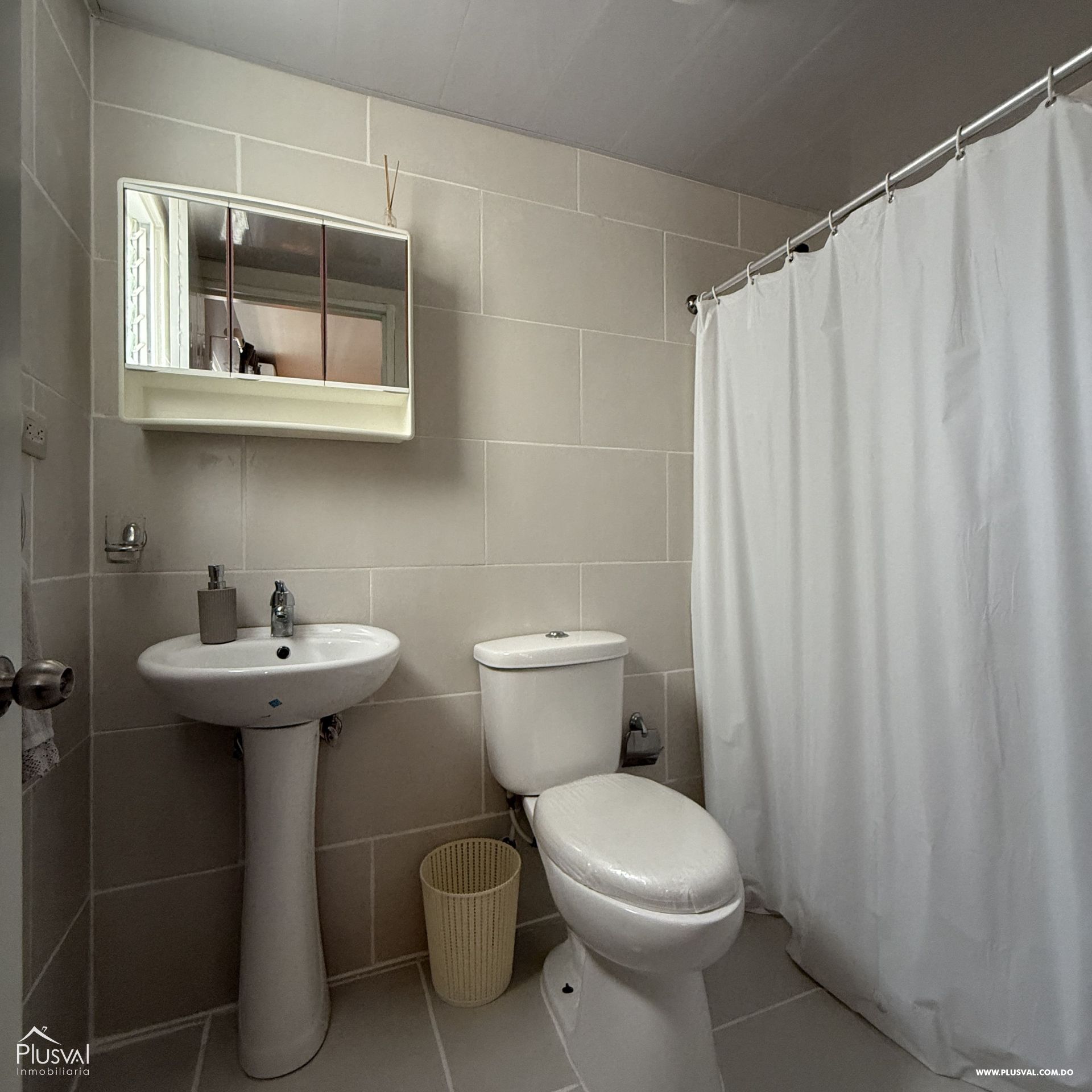 Apartamentos de 3 Habitaciones y Terraza Privada a 20 Minutos de la Playa de Juan Dolio 420862