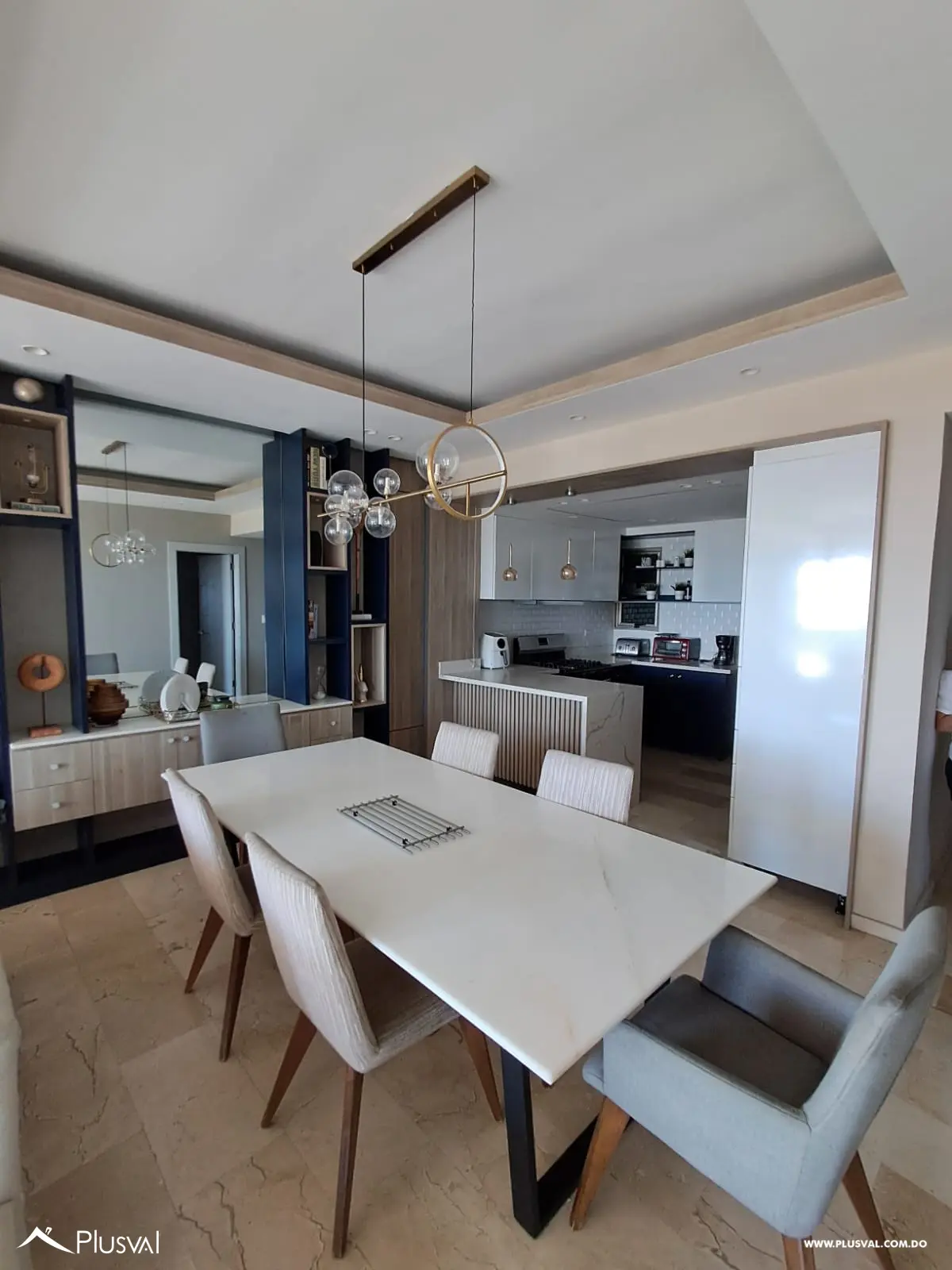 Elegante apartamento en alquiler de 3 habitaciones amueblado 488425