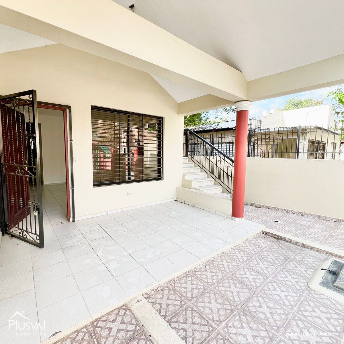 Casa de 2 niveles en Venta en lugar Céntrico 345229