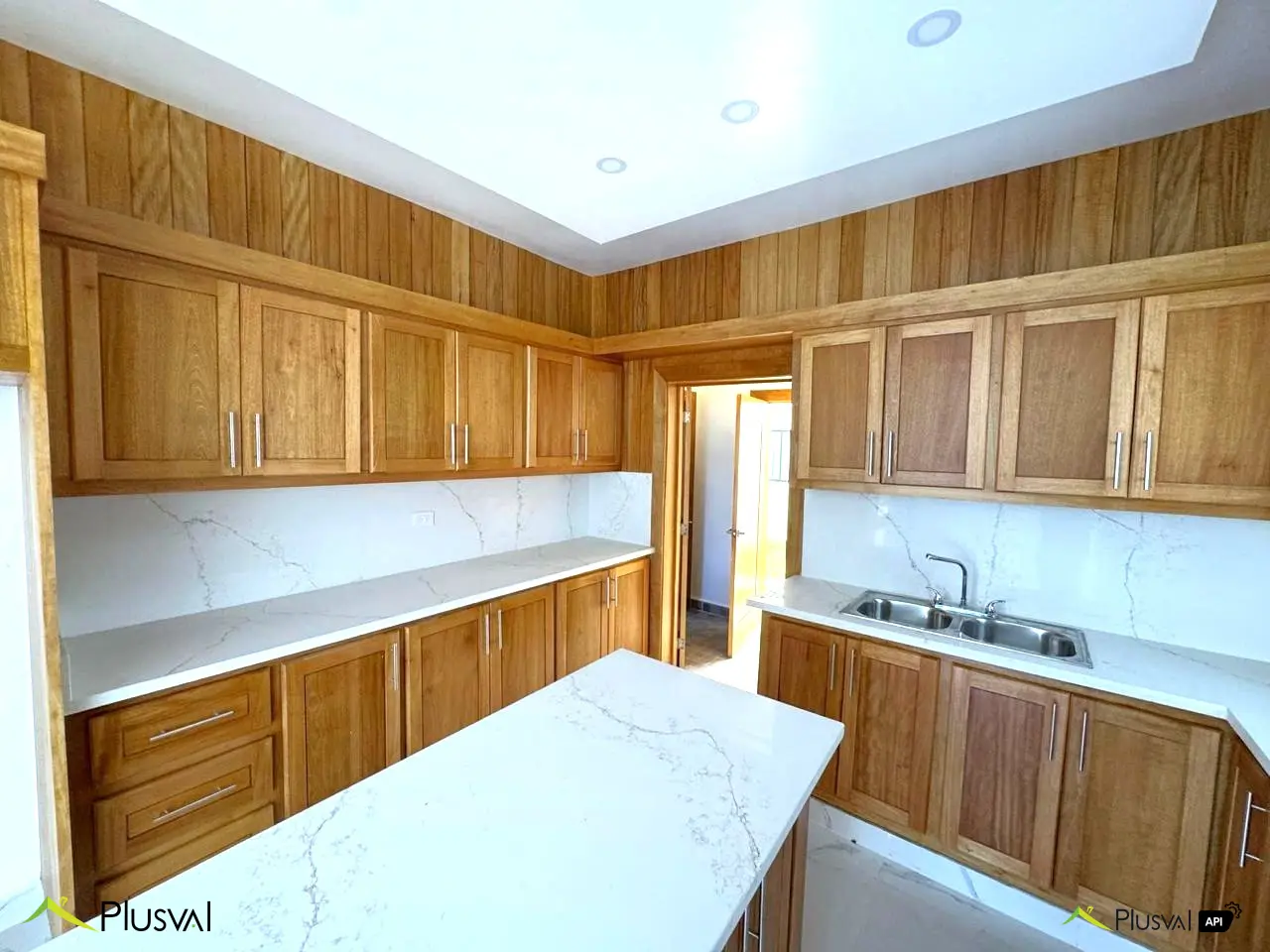 Espectacular Villa de 2 Niveles con Piscina en Sector Exclusivo | Puerto Plata 448817
