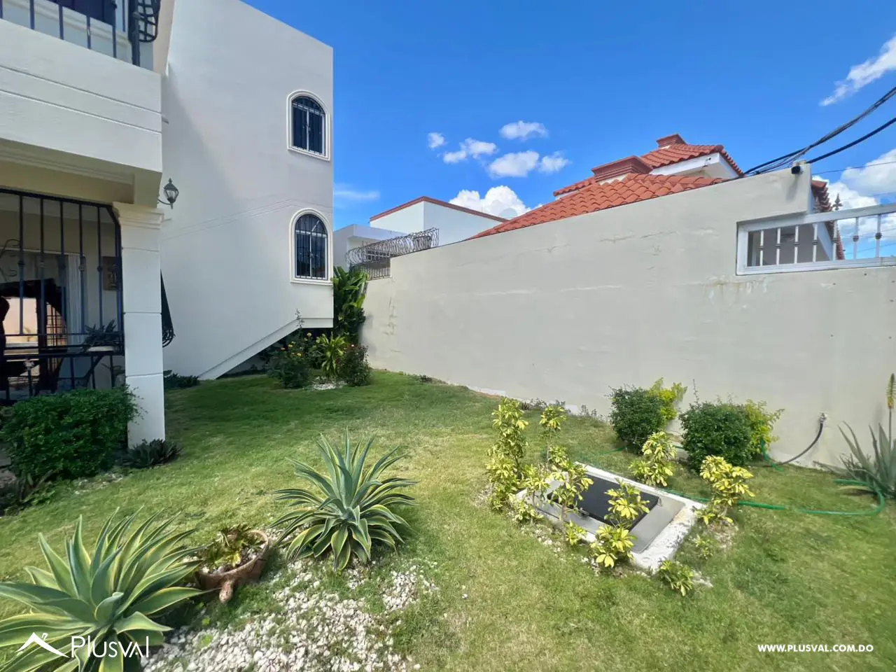 Casa en Bani de 6 habitaciones 497662