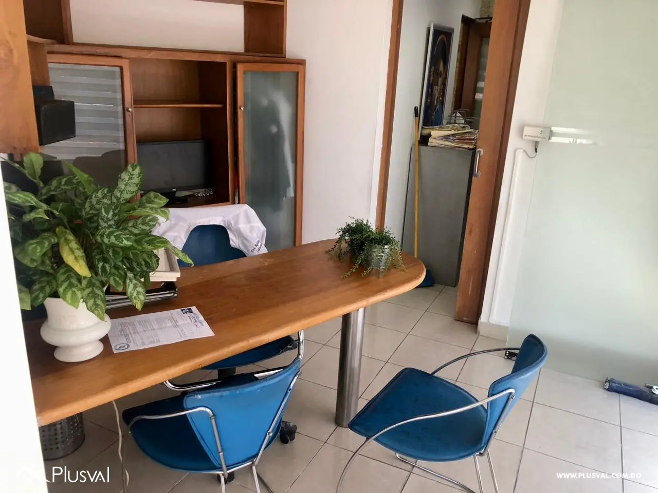 Local en alquiler en Naco – Esquina con gran visibilidad 474542