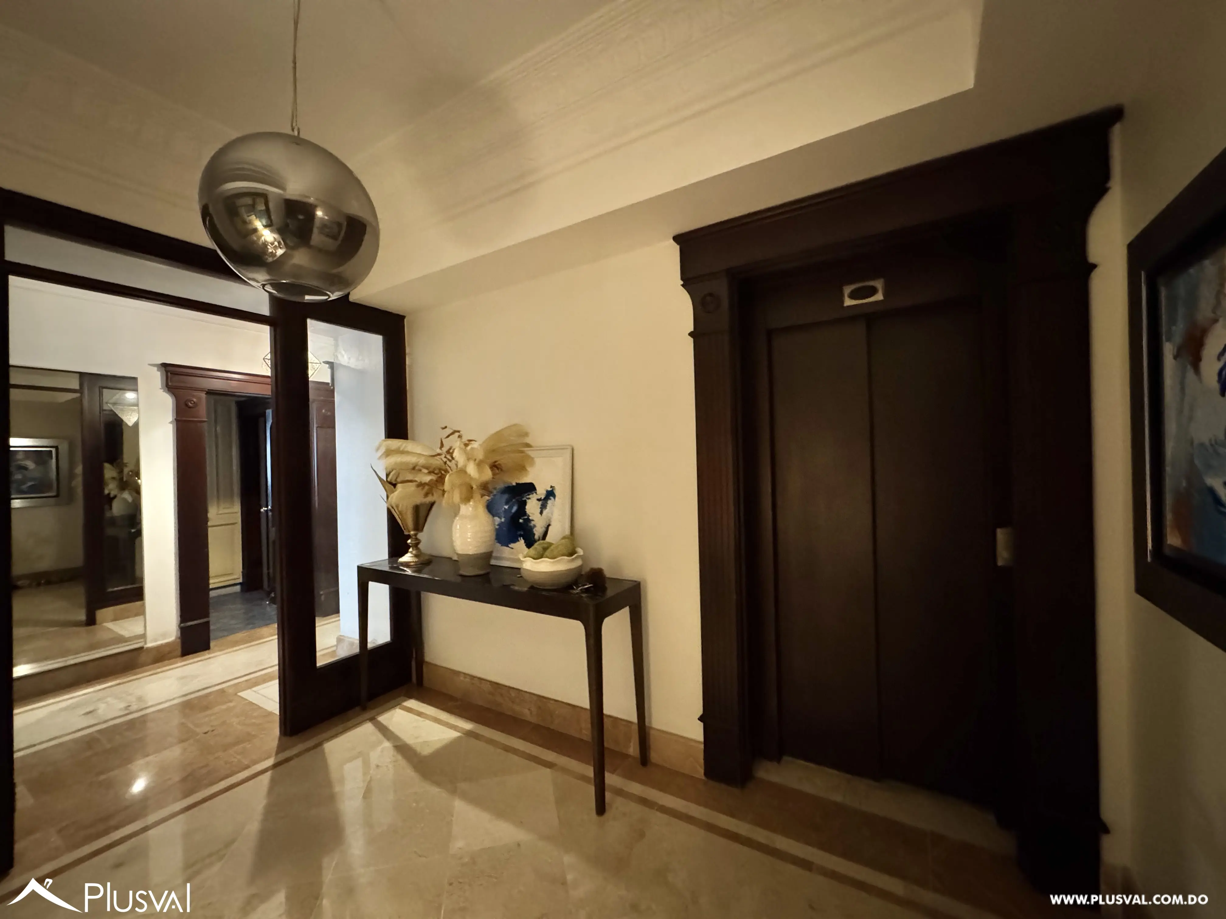 Alquilo Apto de 320 Mt2 en el Corazon de Piantini 480736