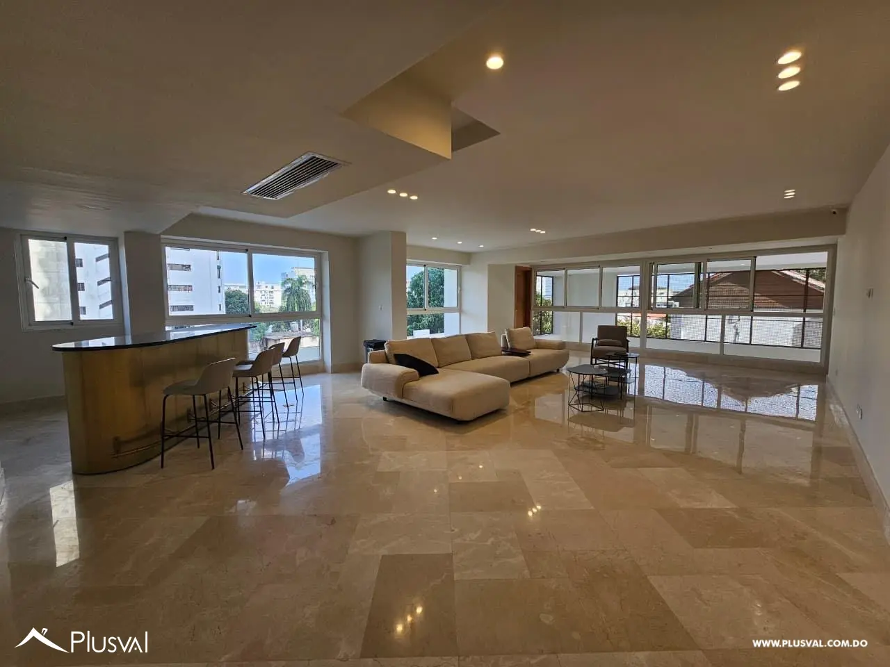 Lujoso apartamento con vista al mar, en Esperilla 522025