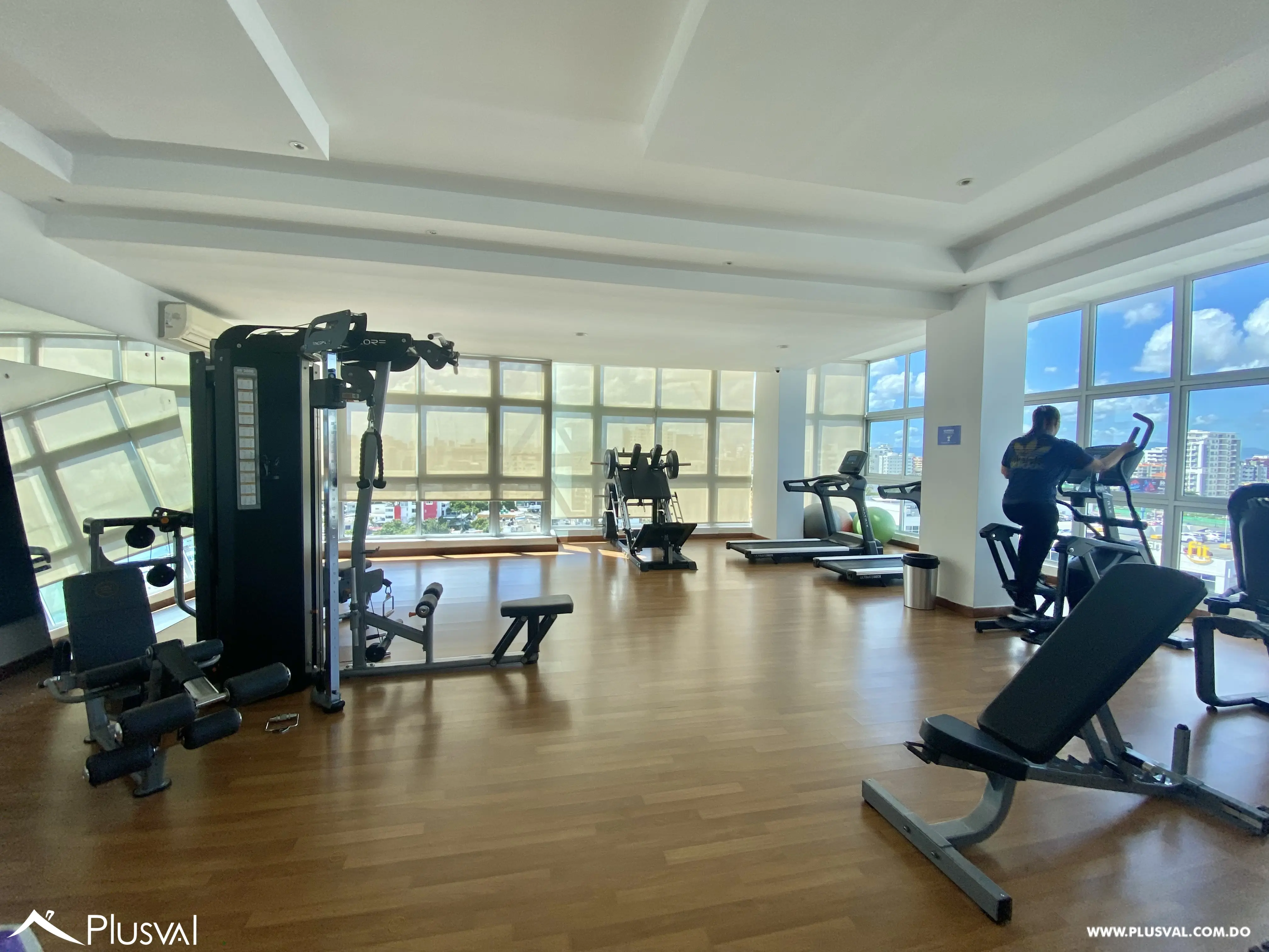 Alquilo Apartamento Amueblado en Excelente Torre en Bella Vista 475831