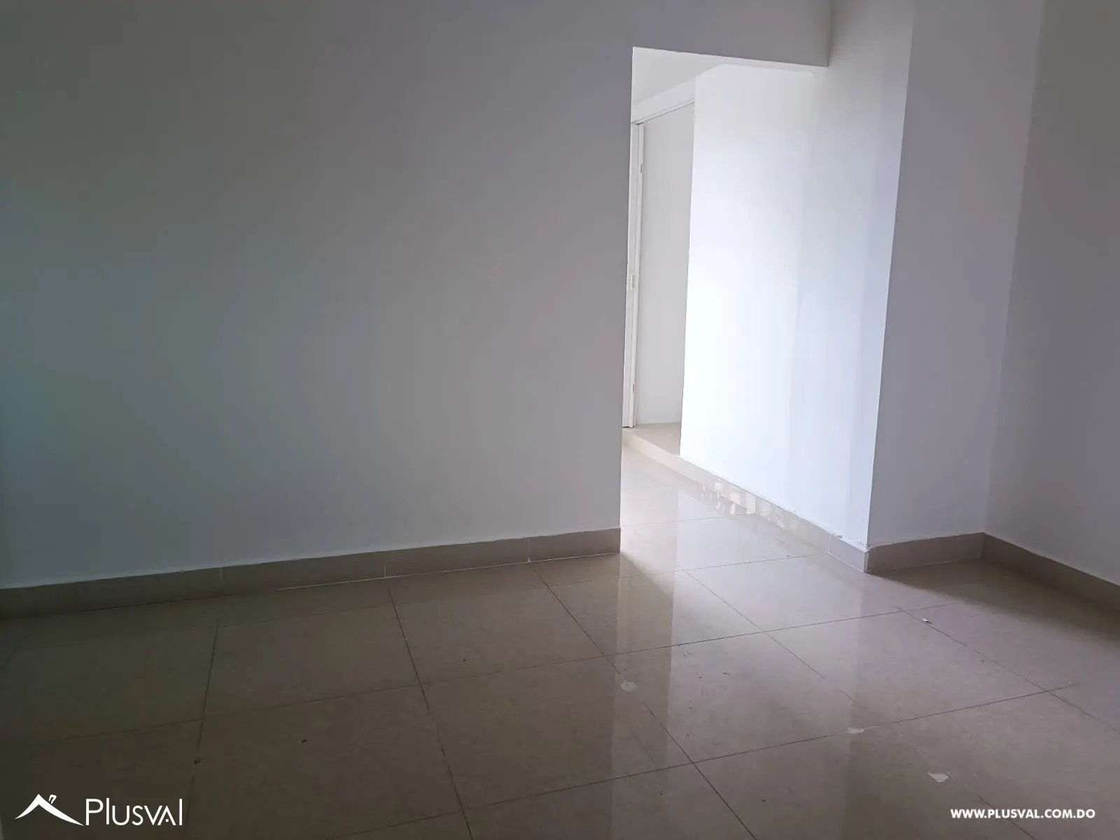 AMPLIOS LOCALES COMERCIALES EN ALQUILER EN BELLA VISTA 497355