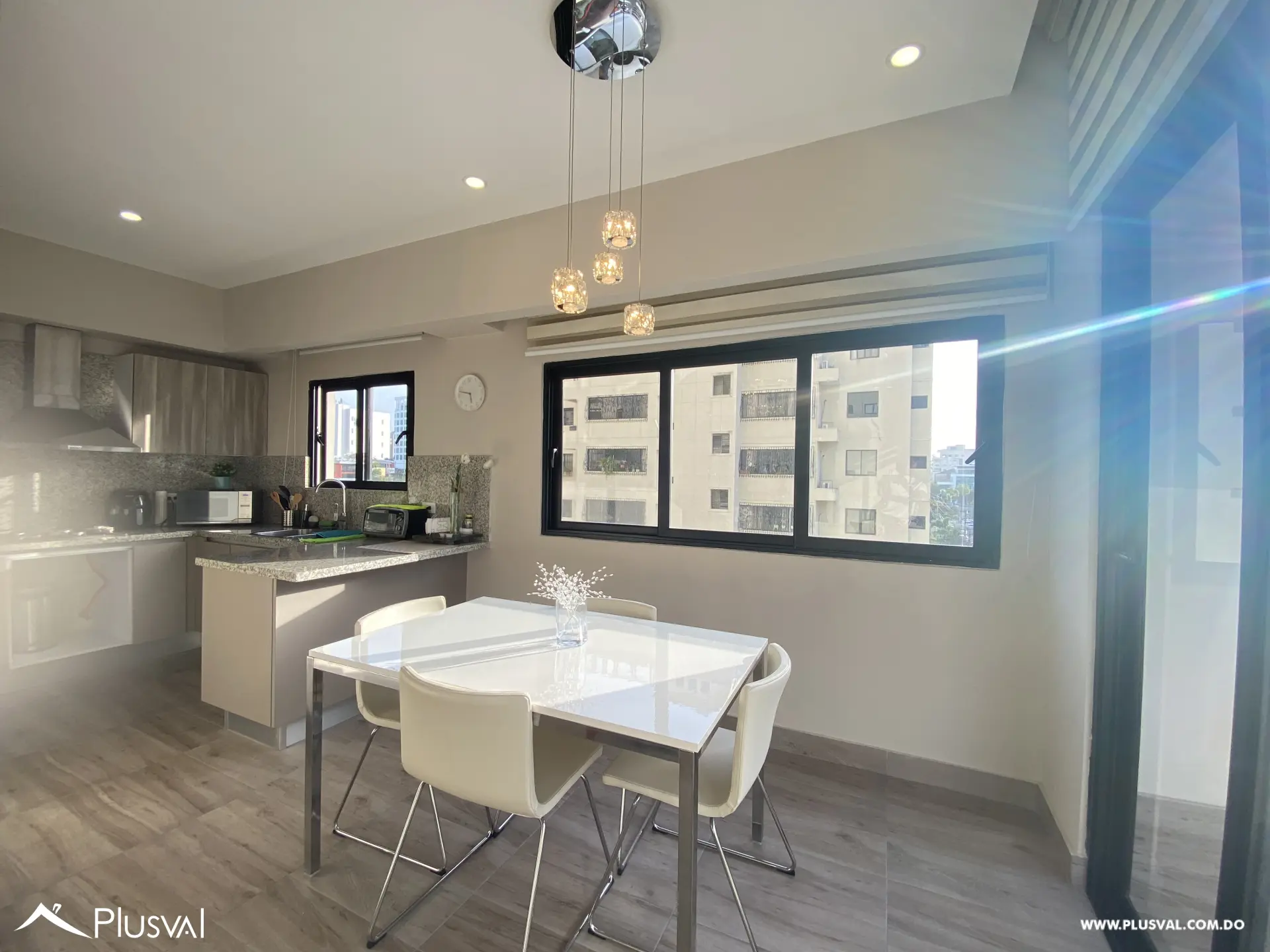 Vendo Excelente Apto en el Corazón de Piantini 457436