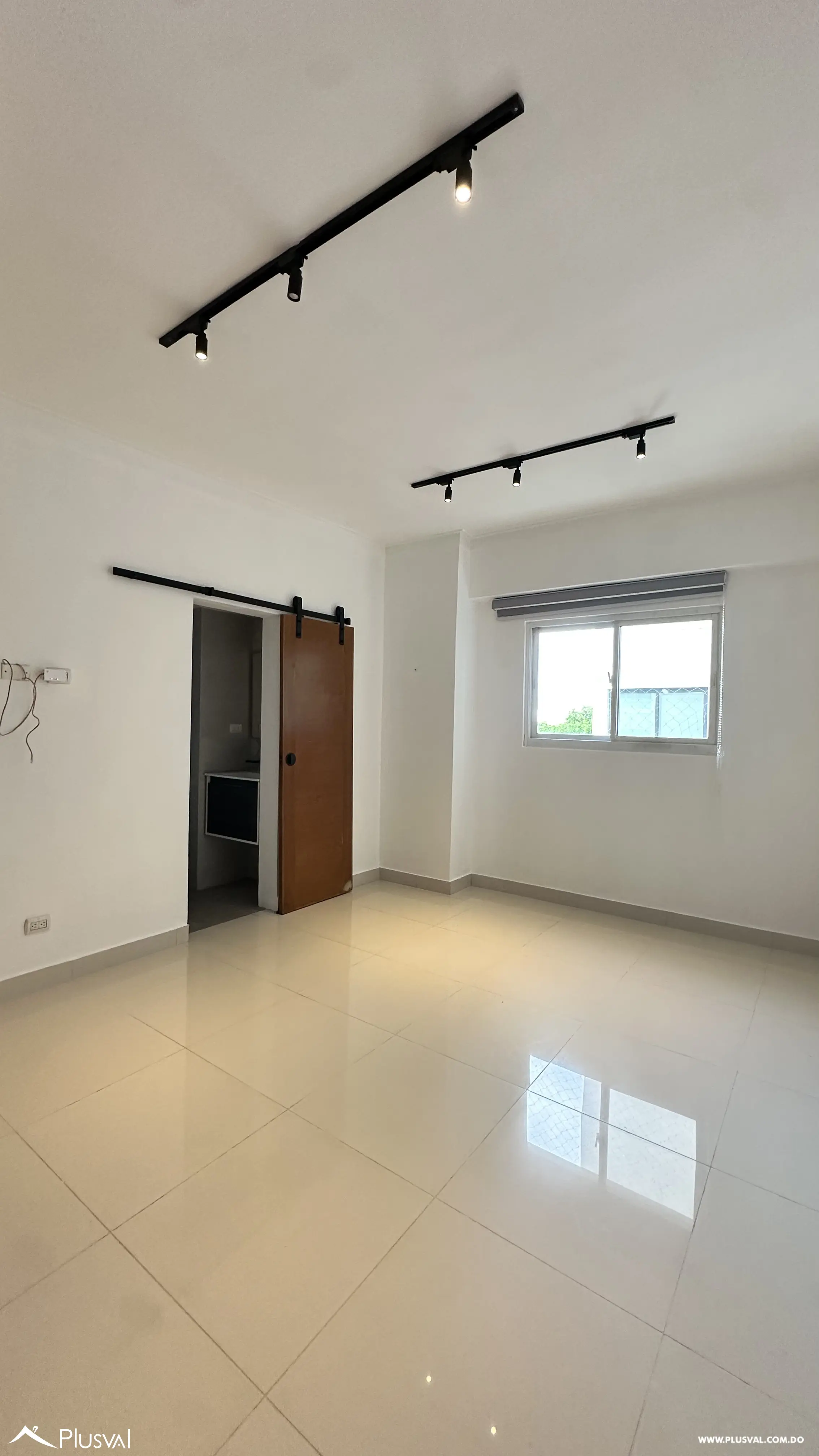 Apartamento de 2 habitaciones en venta en Naco con 2 parqueos y amenidades 514526