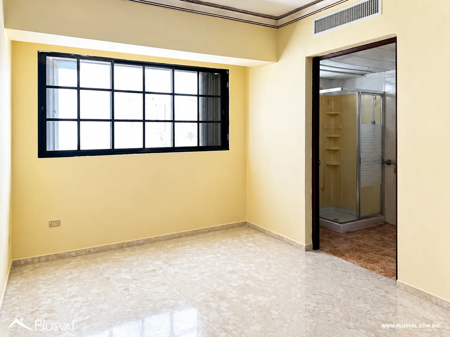 Venta de Pent House Classico en Serralles 502621