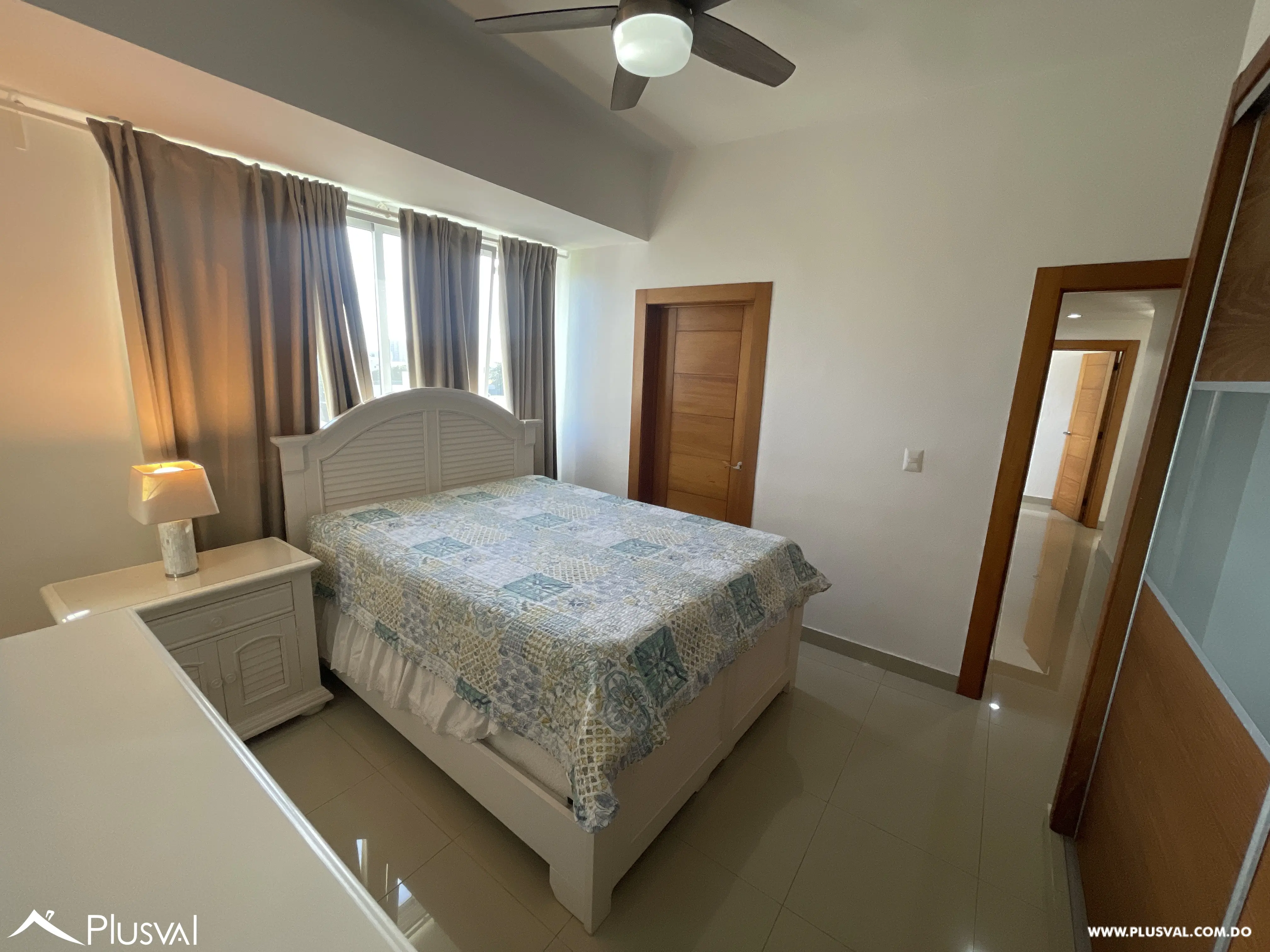 Apartamento de 3 habitaciones con vista al mar en Gazcue | 161 m² 483439