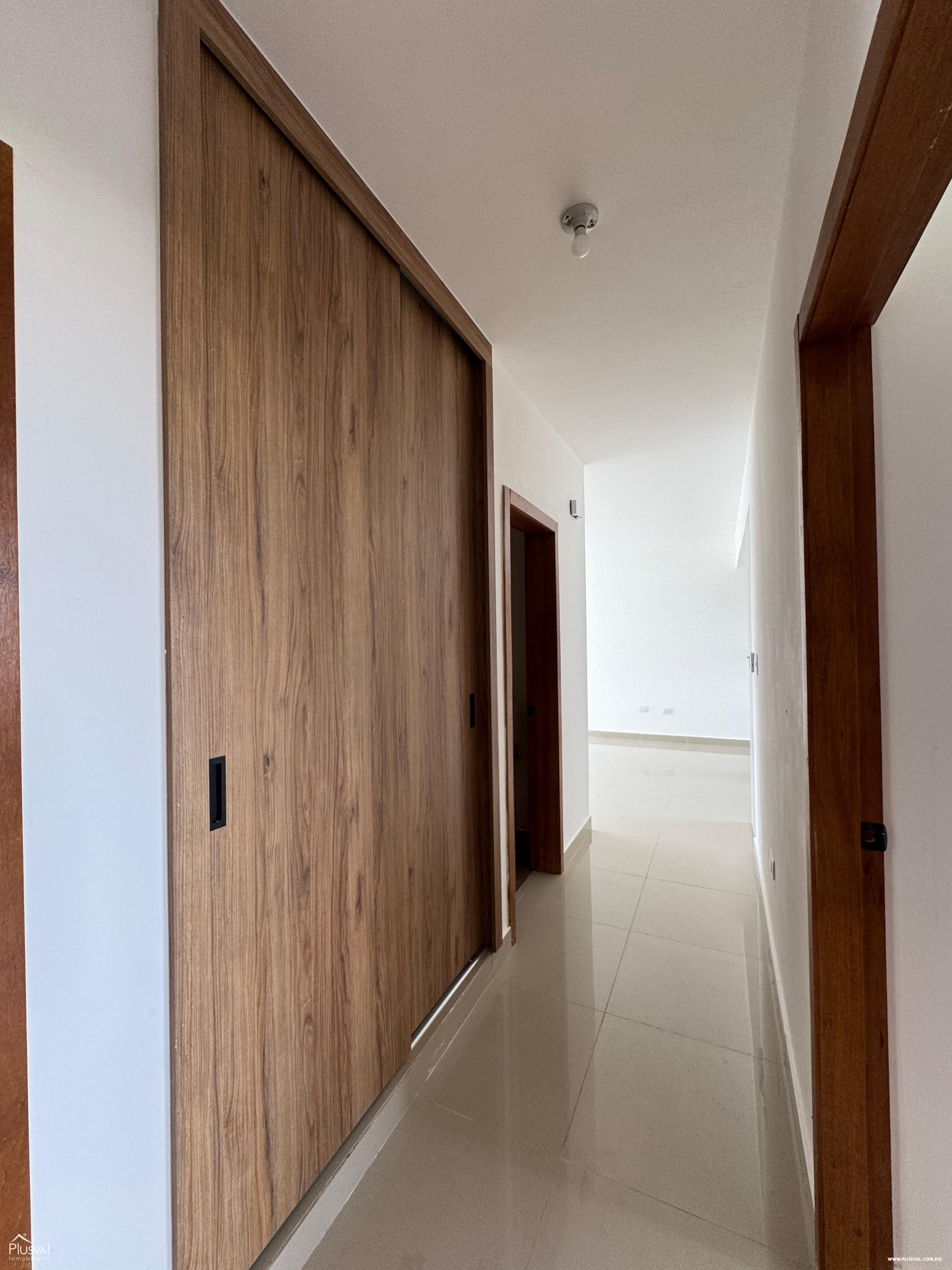 Amplio apartamento residencial ubicado en un 4to nivel con terraza, ideal para los amantes de la naturaleza y de la cordillera 453849