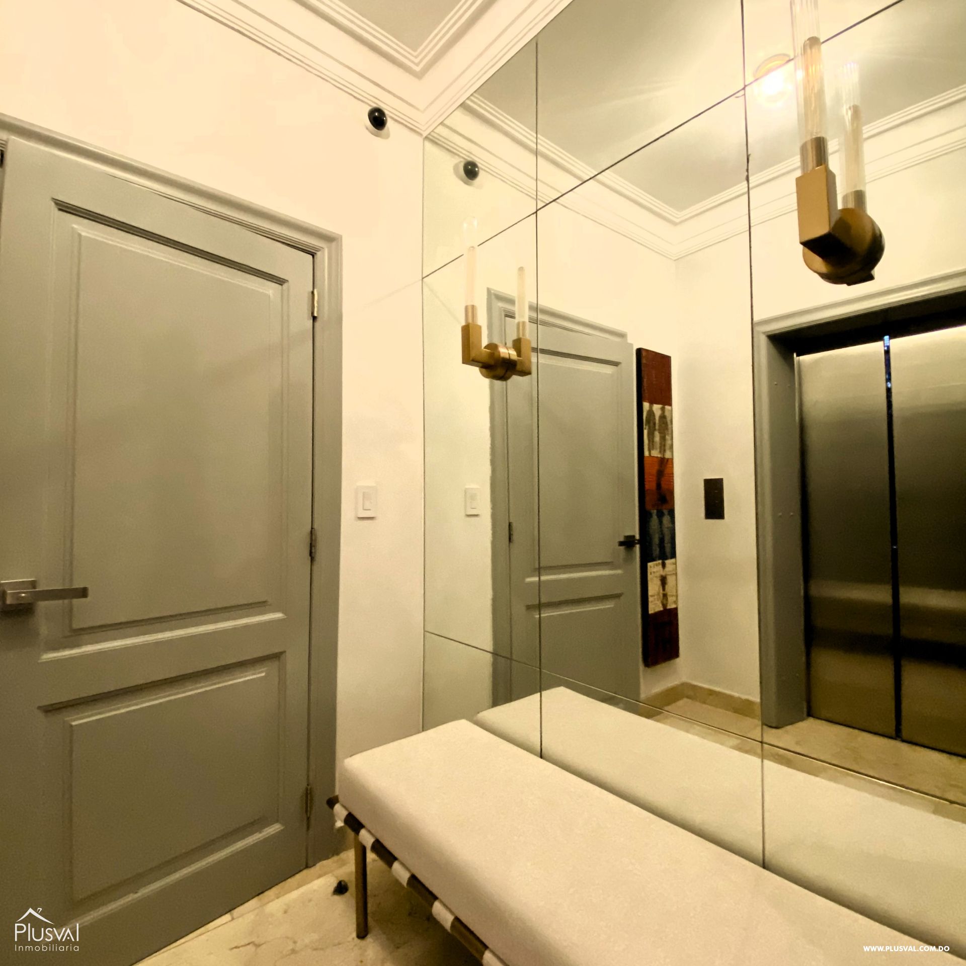 Apartamento Clásico modernizado en Paraíso con Amplios Espacios 380122