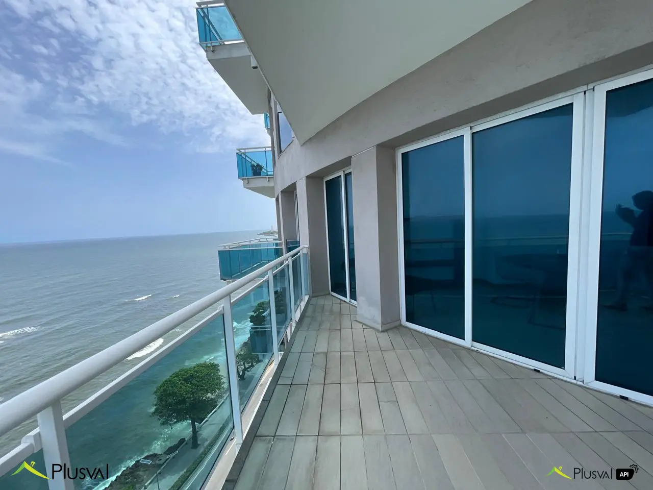 Apartamento amueblado con vista despejada al mar 449574