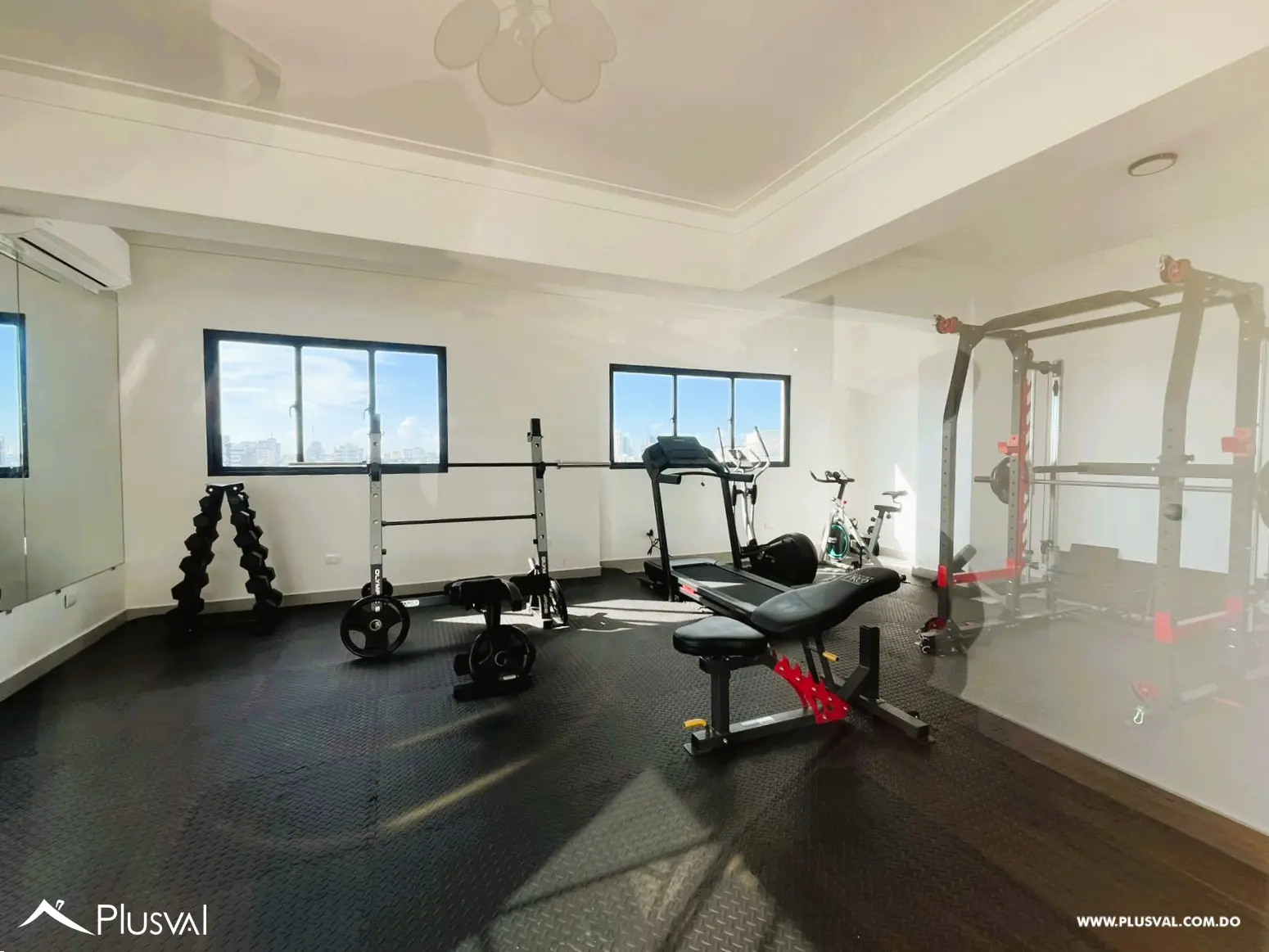 Apartamento de 2 habitaciones con línea blanca en alquiler 526093